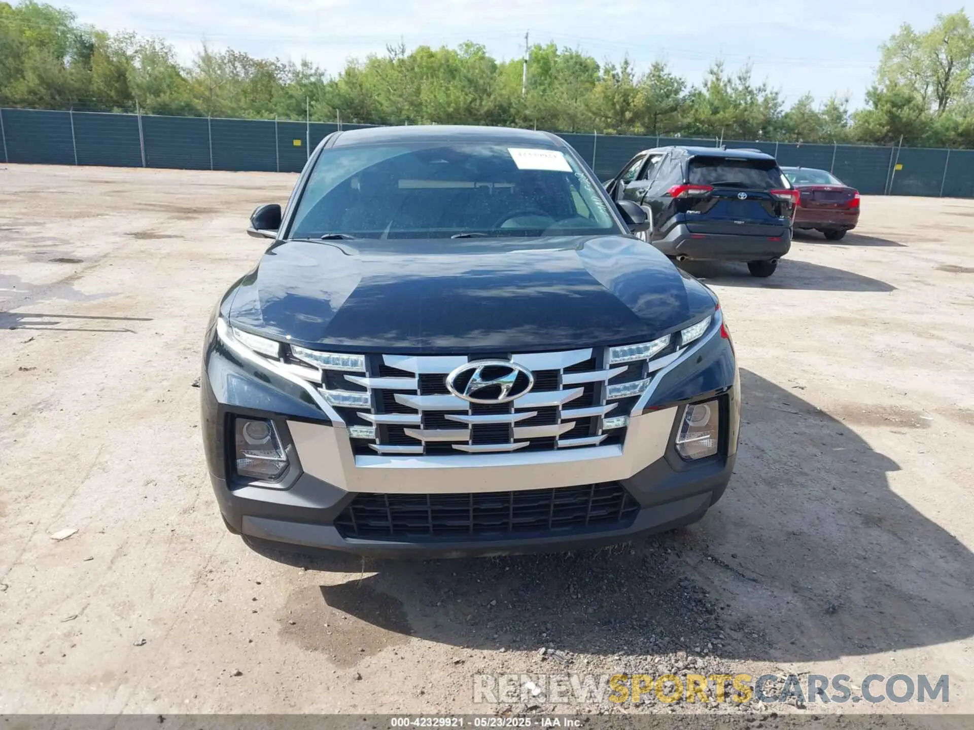 12 Photograph of a damaged car 5NTJBDAE2NH000464 HYUNDAI SANTA CRUZ 2022