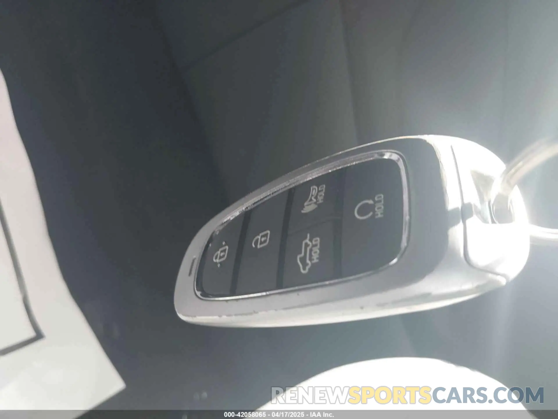 11 Photograph of a damaged car 5NTJBDAE5NH007005 HYUNDAI SANTA CRUZ 2022