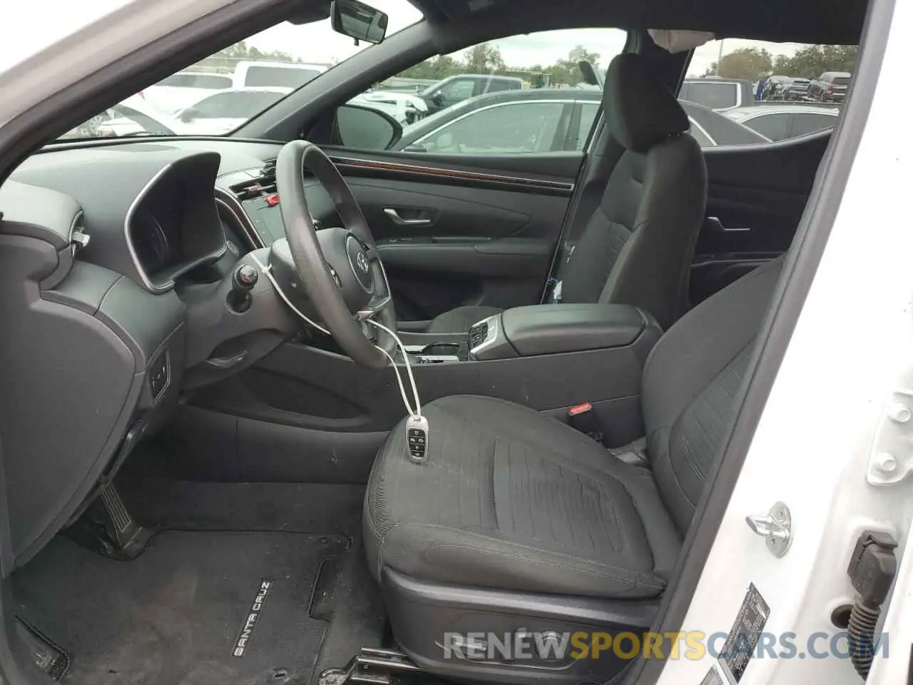7 Photograph of a damaged car 5NTJBDAEXNH009686 HYUNDAI SANTA CRUZ 2022