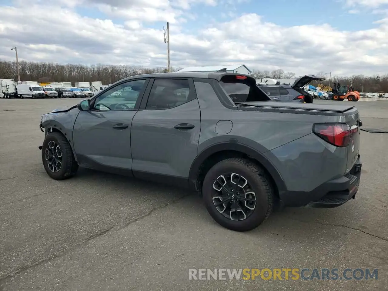 2 Photograph of a damaged car 5NTJBDAEXNH028481 HYUNDAI SANTA CRUZ 2022