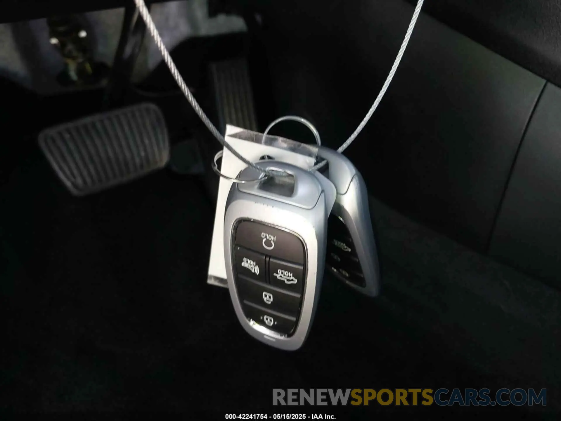 11 Photograph of a damaged car 5NTJCDAE7NH009822 HYUNDAI SANTA CRUZ 2022