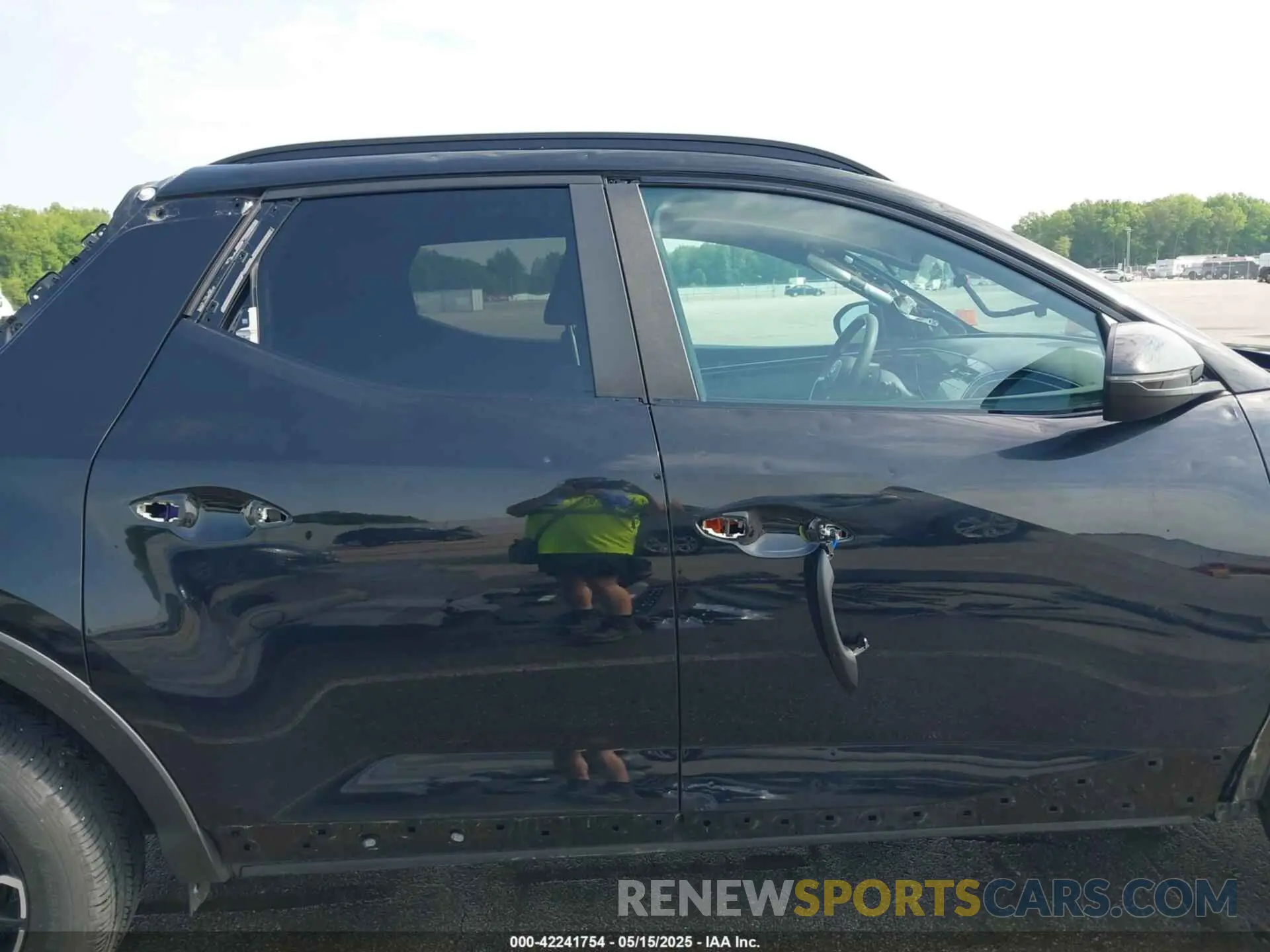 14 Photograph of a damaged car 5NTJCDAE7NH009822 HYUNDAI SANTA CRUZ 2022