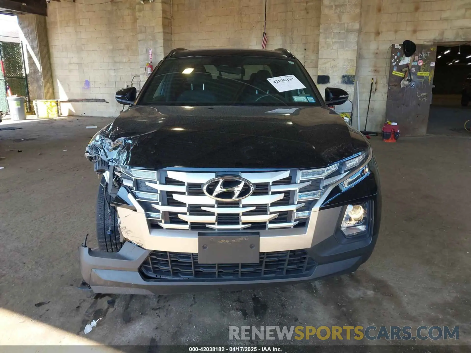 13 Photograph of a damaged car 5NTJCDAE7NH018858 HYUNDAI SANTA CRUZ 2022