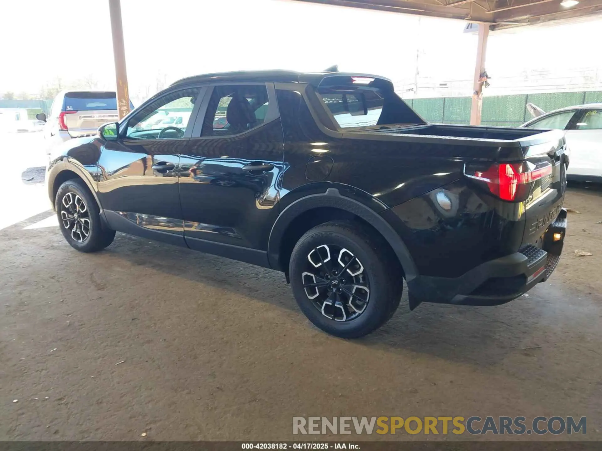 3 Photograph of a damaged car 5NTJCDAE7NH018858 HYUNDAI SANTA CRUZ 2022