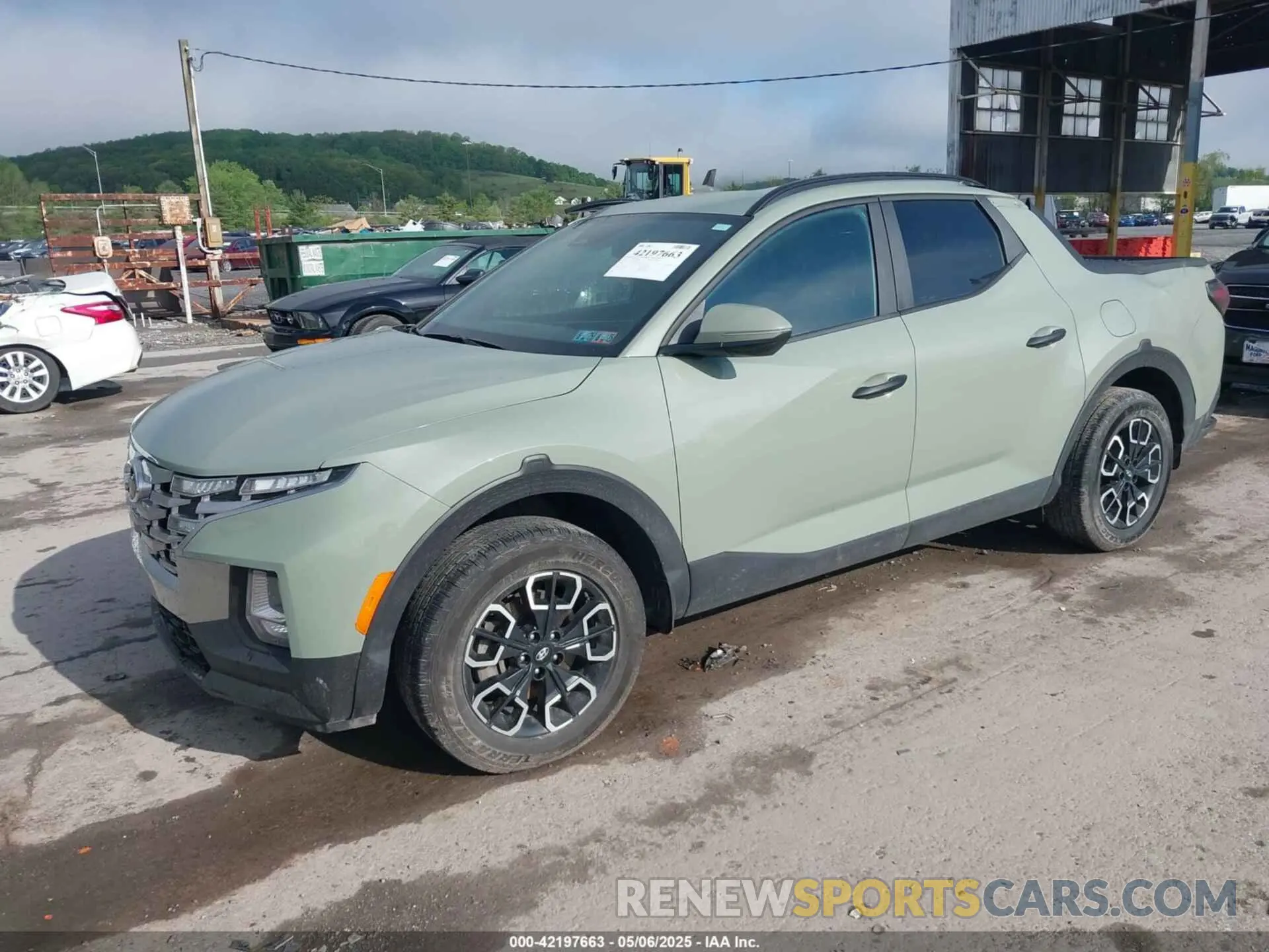 2 Photograph of a damaged car 5NTJCDAE8NH024149 HYUNDAI SANTA CRUZ 2022