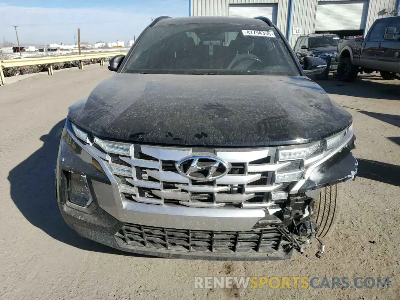 5 Photograph of a damaged car 5NTJDDAF3NH004980 HYUNDAI SANTA CRUZ 2022