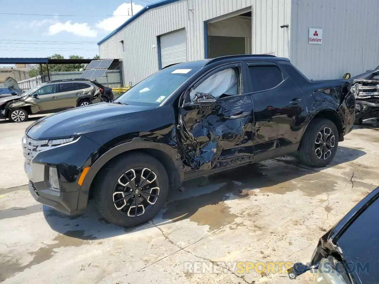 1 Photograph of a damaged car 5NTJDDAF3NH027823 HYUNDAI SANTA CRUZ 2022