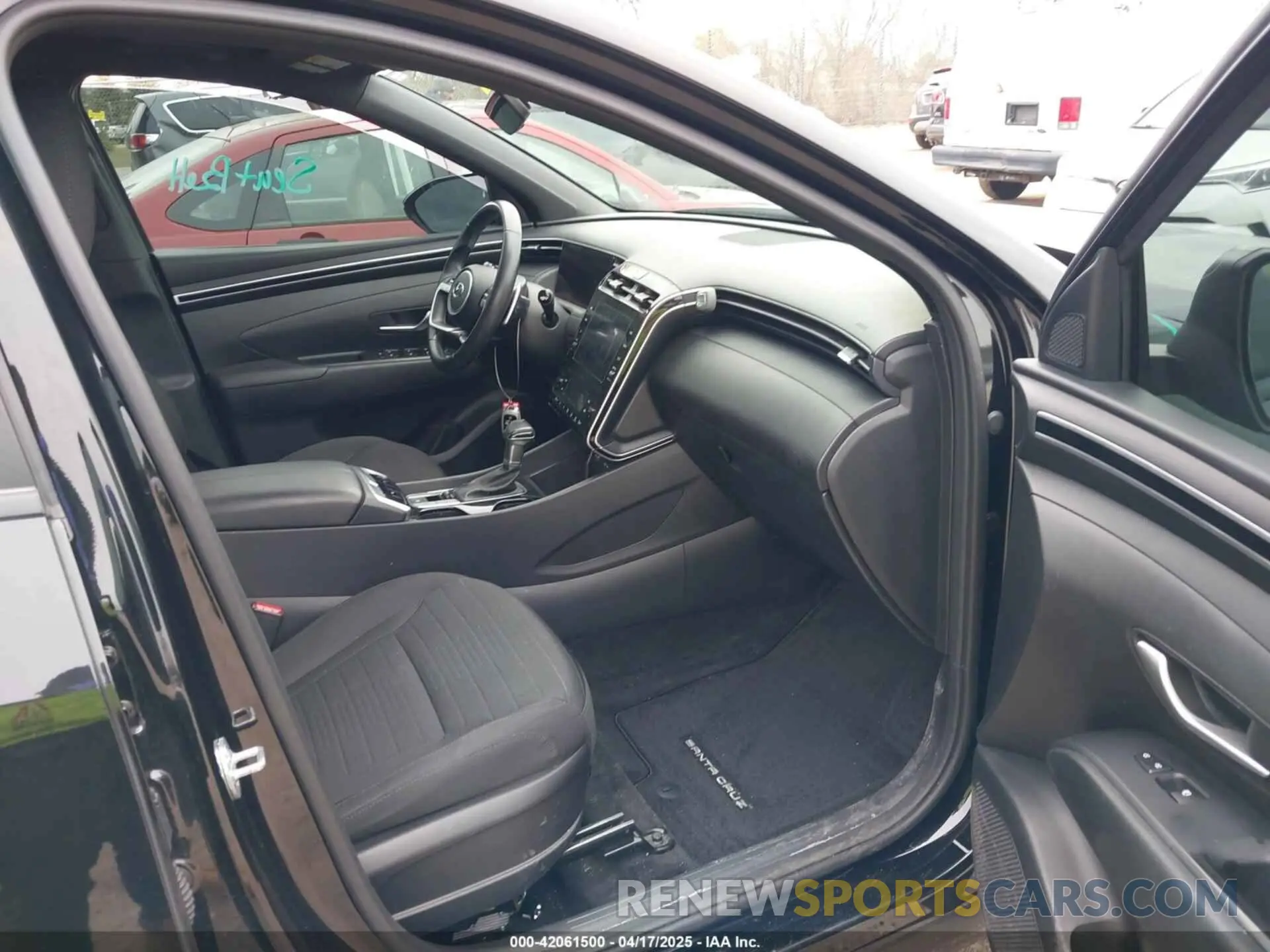 5 Photograph of a damaged car 5NTJDDAF4NH025434 HYUNDAI SANTA CRUZ 2022