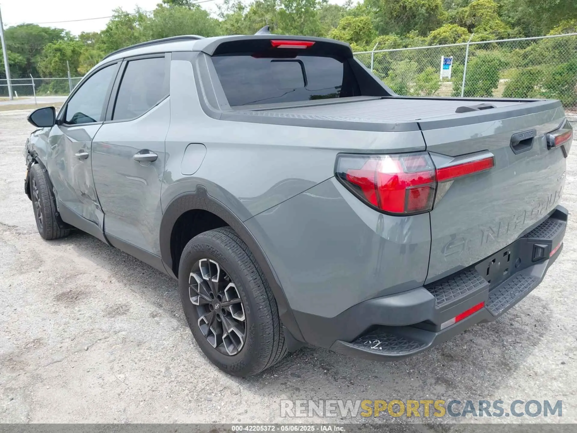 3 Photograph of a damaged car 5NTJDDAF6NH029260 HYUNDAI SANTA CRUZ 2022