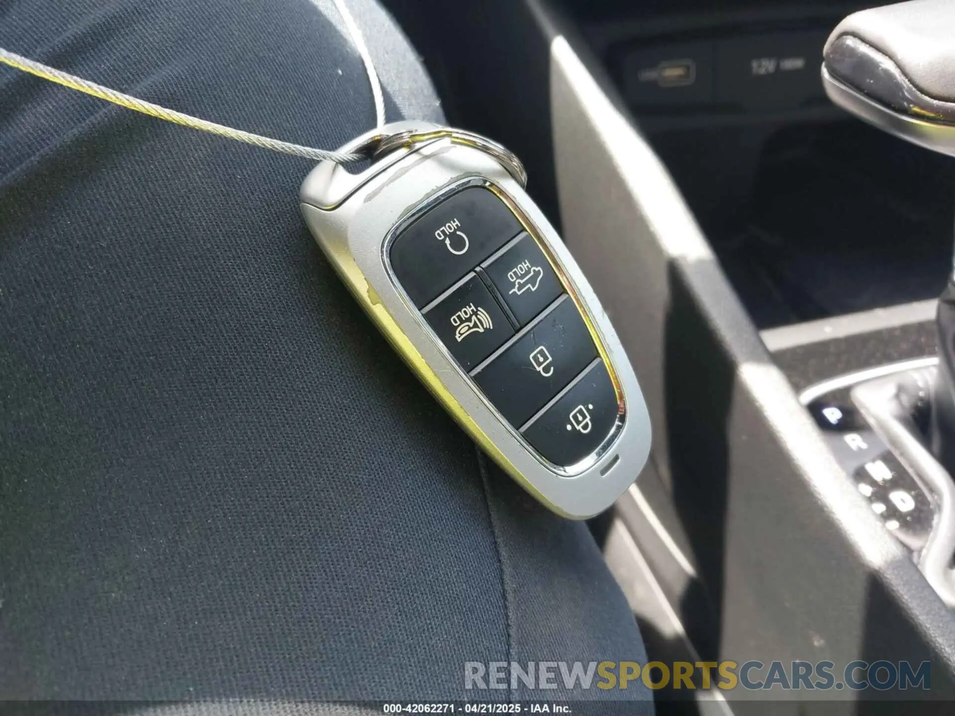 11 Photograph of a damaged car 5NTJDDAF6NH036340 HYUNDAI SANTA CRUZ 2022