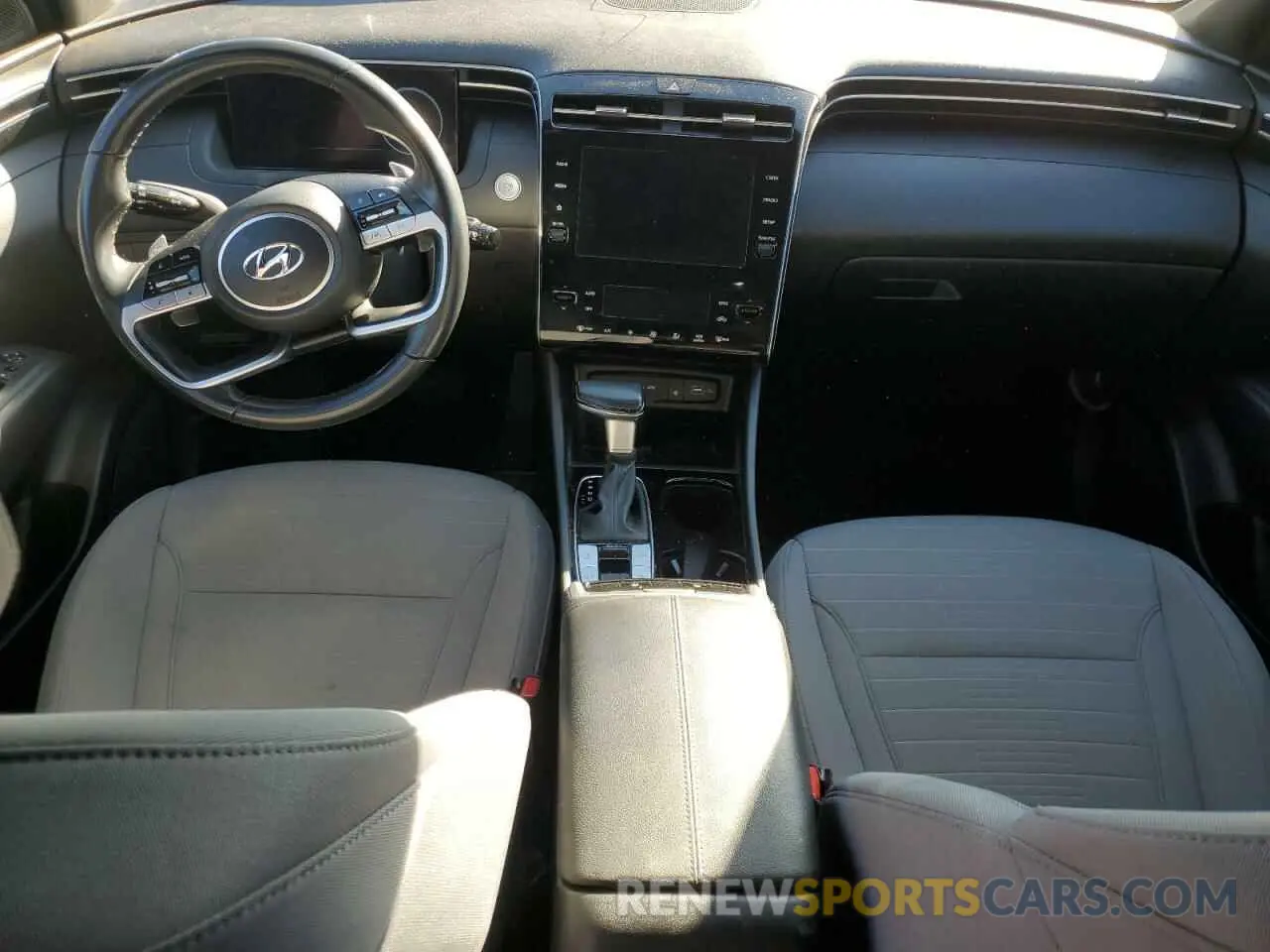 8 Photograph of a damaged car 5NTJDDAF7NH017134 HYUNDAI SANTA CRUZ 2022