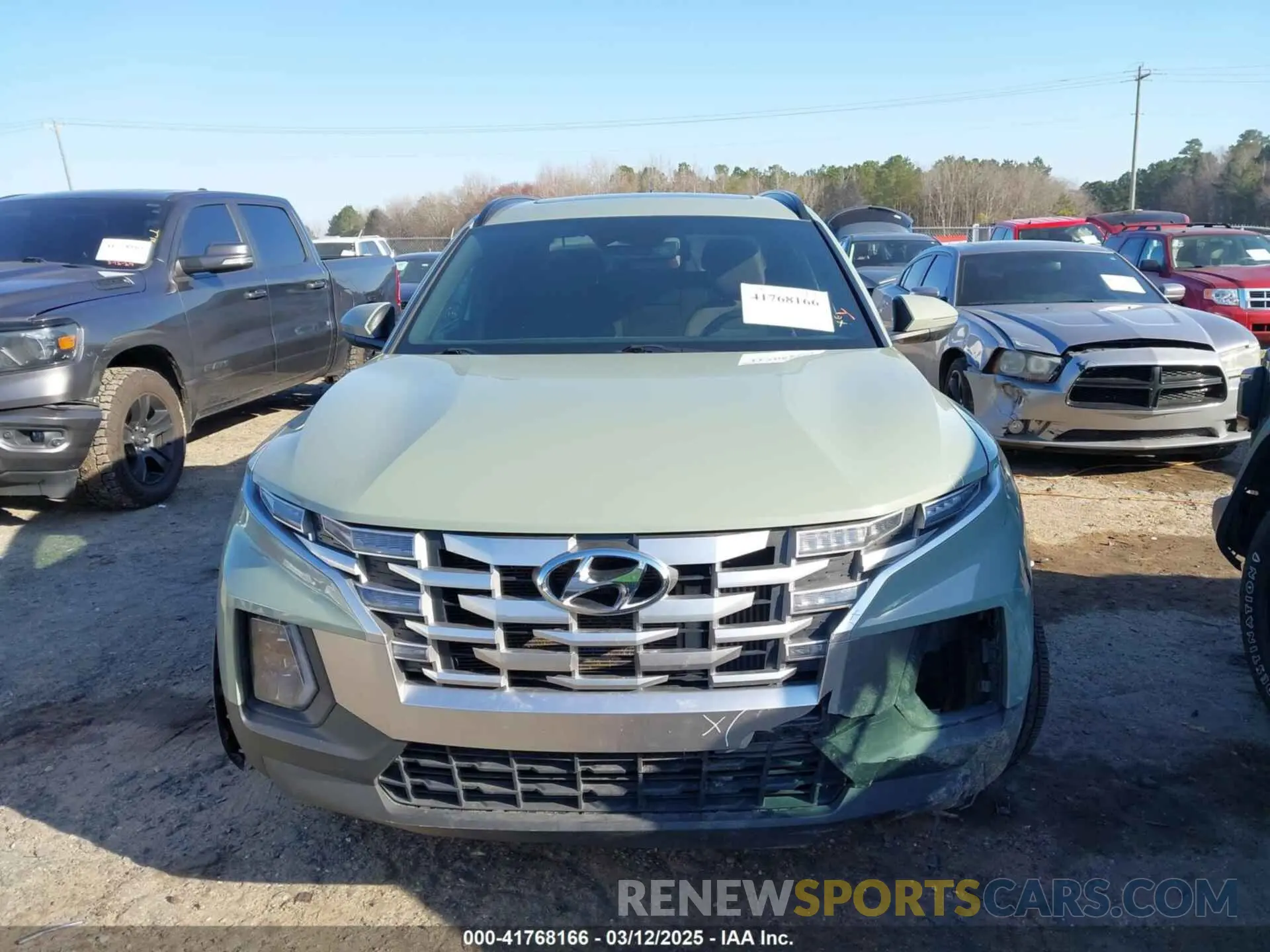 13 Photograph of a damaged car 5NTJDDAF8NH030975 HYUNDAI SANTA CRUZ 2022