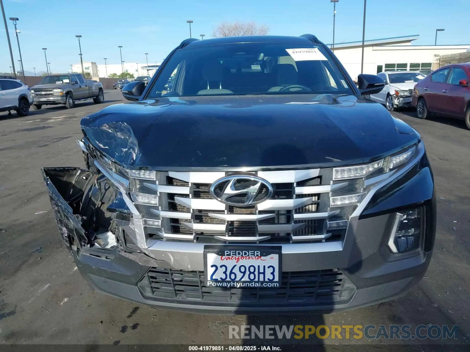 13 Photograph of a damaged car 5NTJDDAF9NH001923 HYUNDAI SANTA CRUZ 2022