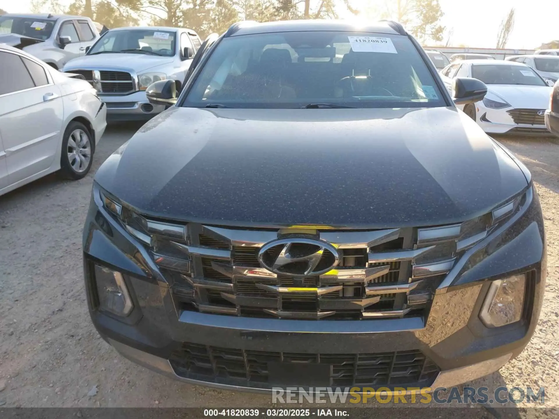 13 Photograph of a damaged car 5NTJEDAF0NH017411 HYUNDAI SANTA CRUZ 2022