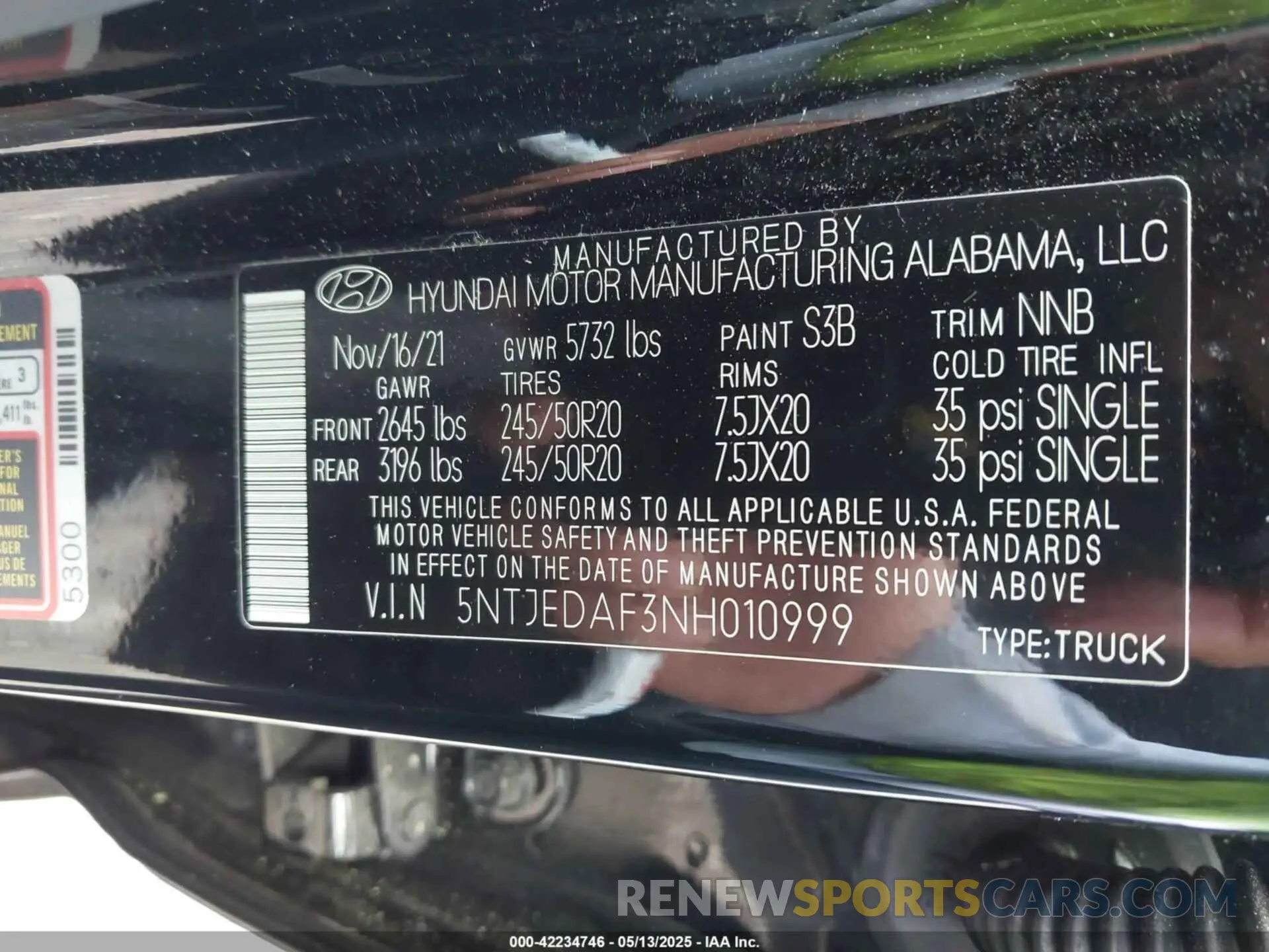 9 Photograph of a damaged car 5NTJEDAF3NH010999 HYUNDAI SANTA CRUZ 2022