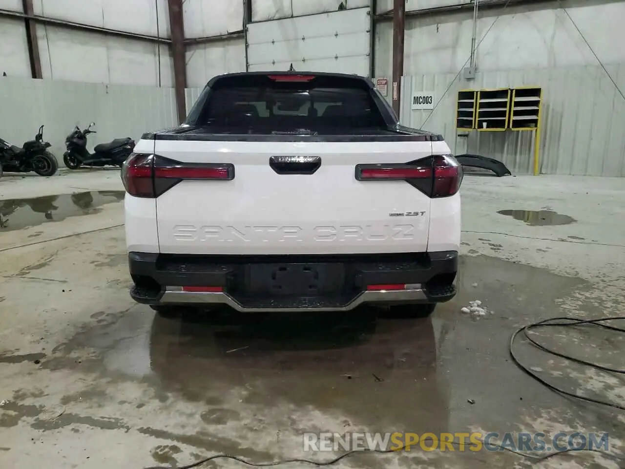 6 Photograph of a damaged car 5NTJEDAF4NH010798 HYUNDAI SANTA CRUZ 2022