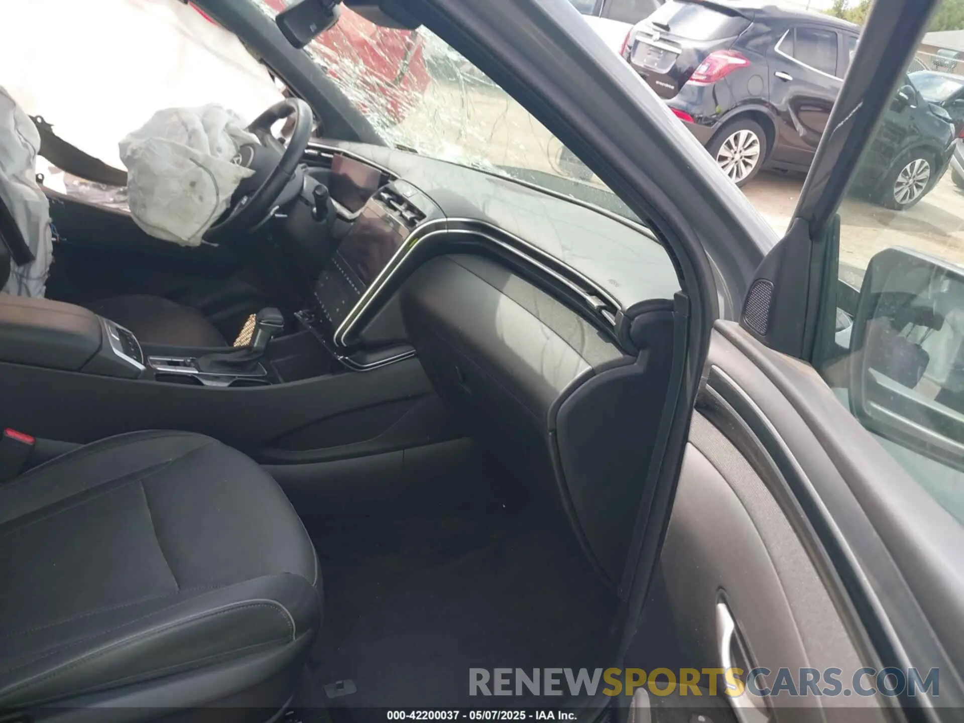 5 Photograph of a damaged car 5NTJEDAF5NH012737 HYUNDAI SANTA CRUZ 2022