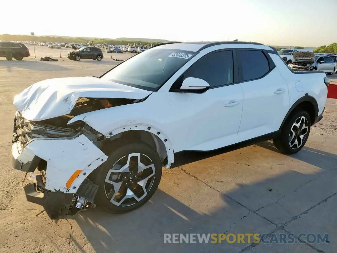 1 Photograph of a damaged car 5NTJEDAF8NH002221 HYUNDAI SANTA CRUZ 2022