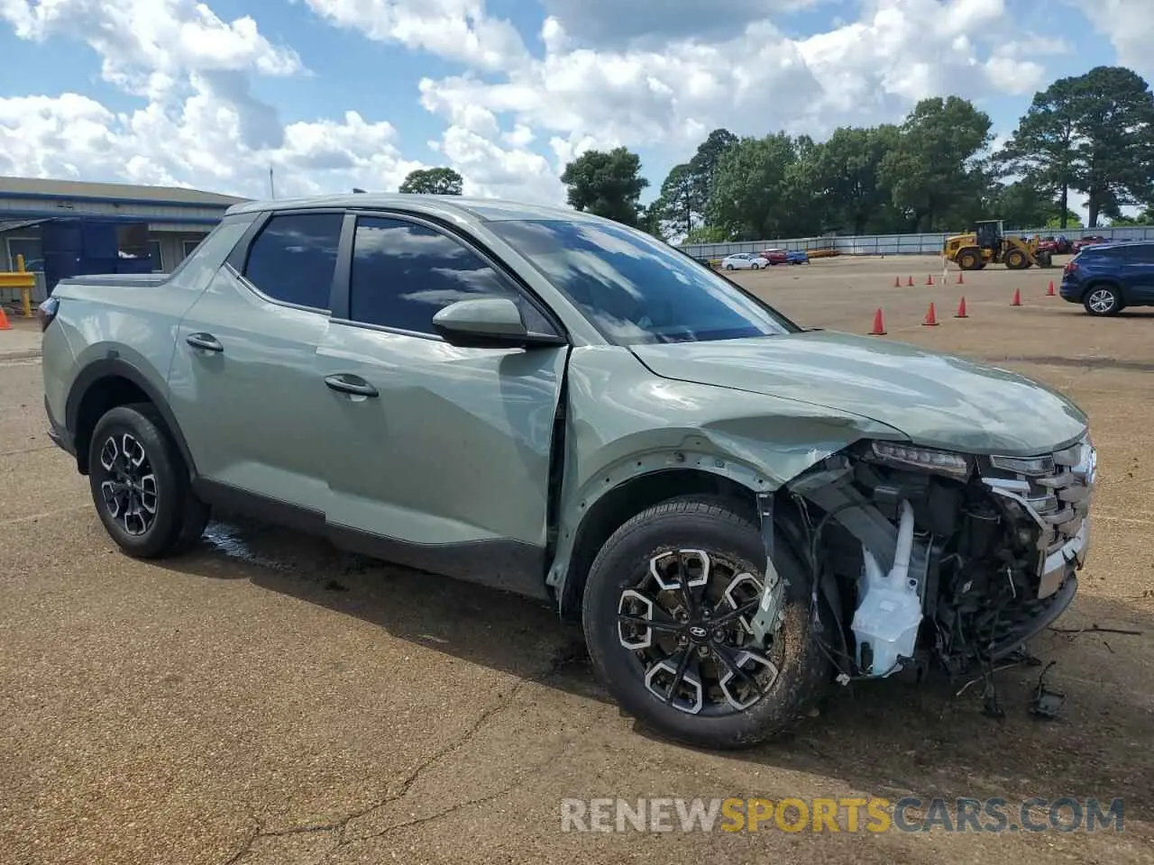 4 Photograph of a damaged car 5NTJA4AE7PH069415 HYUNDAI SANTA CRUZ 2023