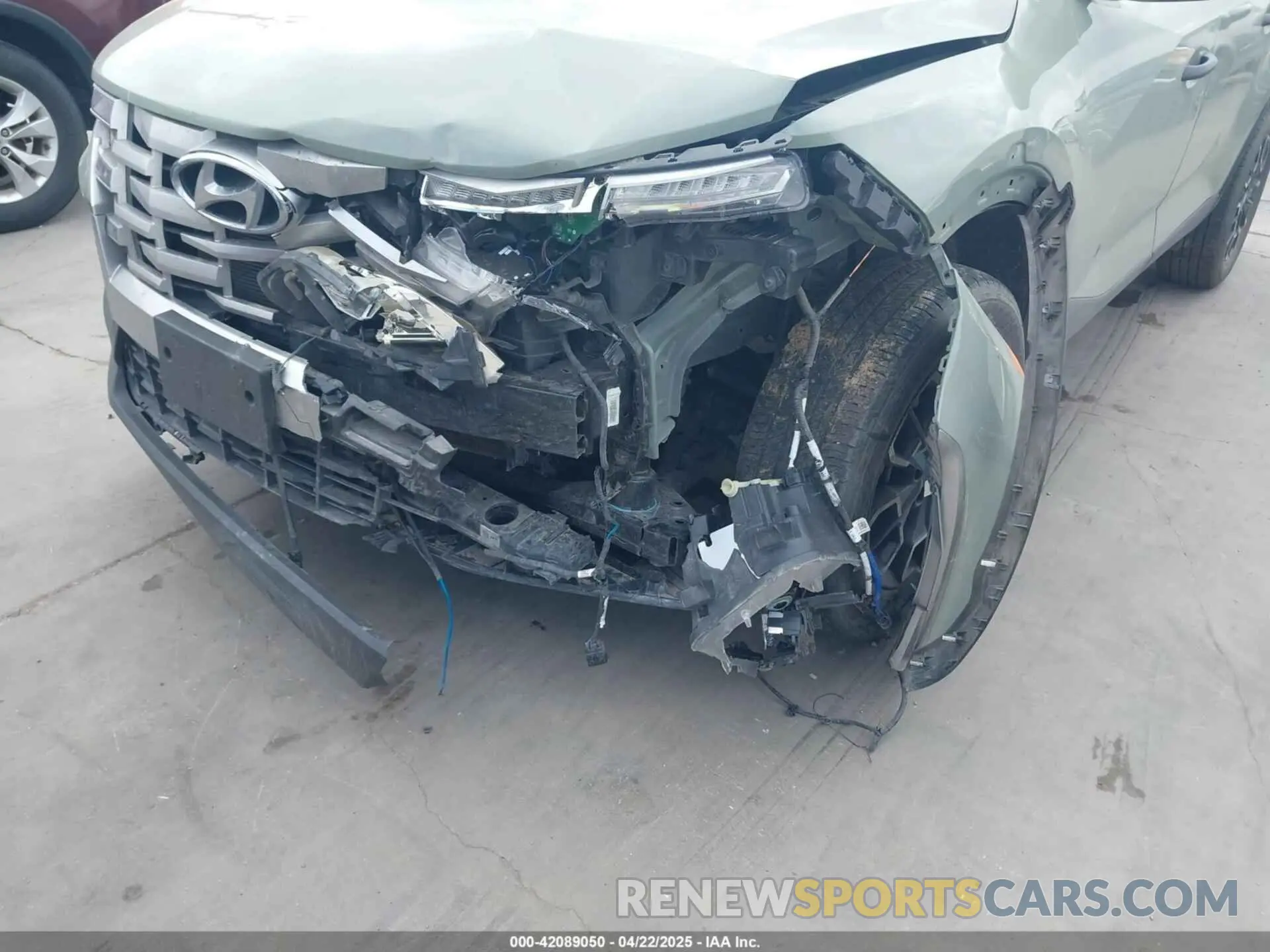 18 Photograph of a damaged car 5NTJADAE4PH049283 HYUNDAI SANTA CRUZ 2023