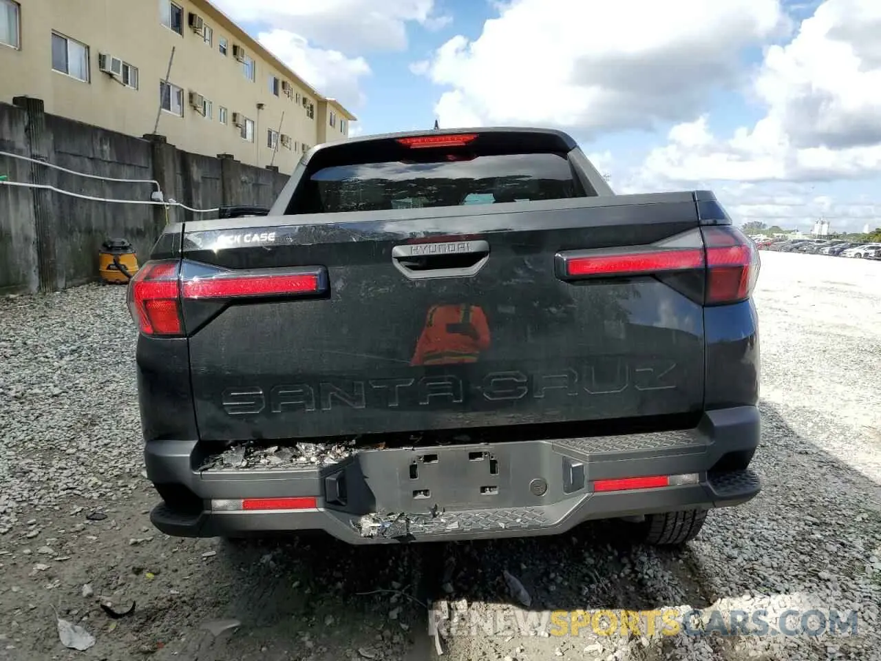 6 Photograph of a damaged car 5NTJB4AE4PH057705 HYUNDAI SANTA CRUZ 2023