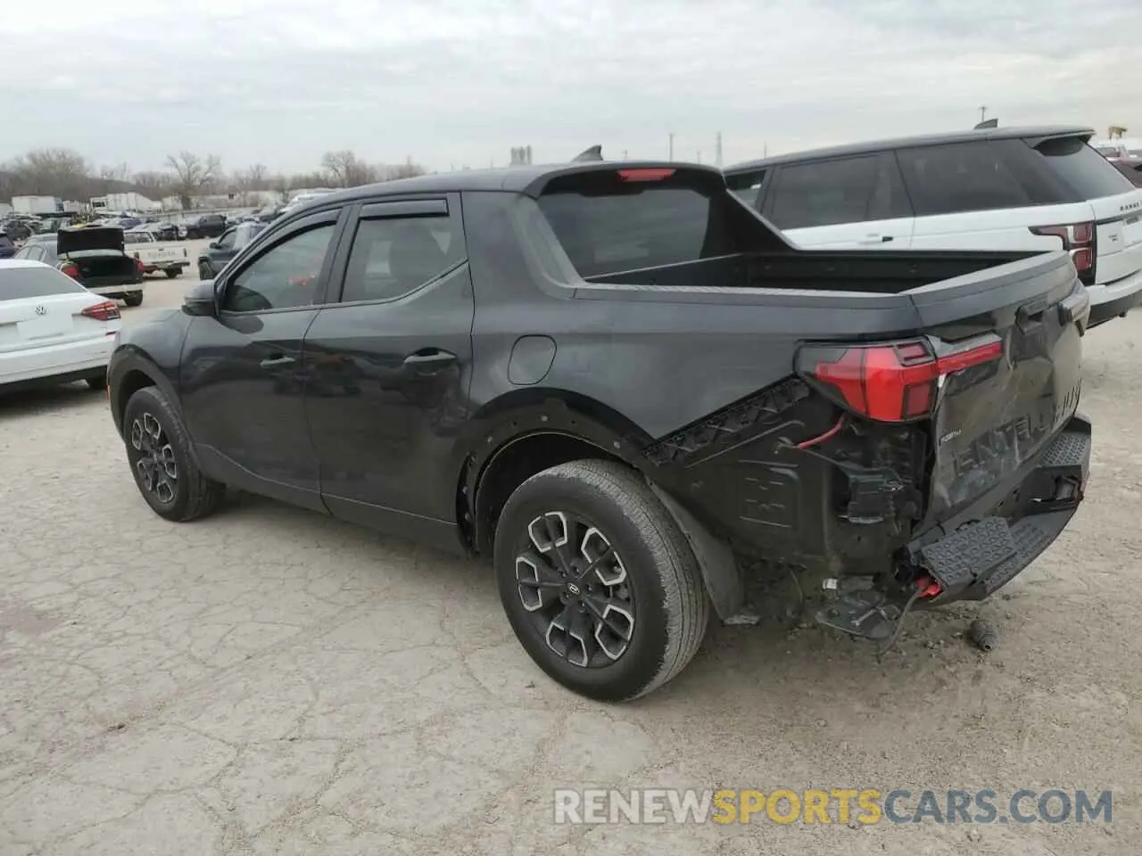 2 Photograph of a damaged car 5NTJBDAE3PH072342 HYUNDAI SANTA CRUZ 2023