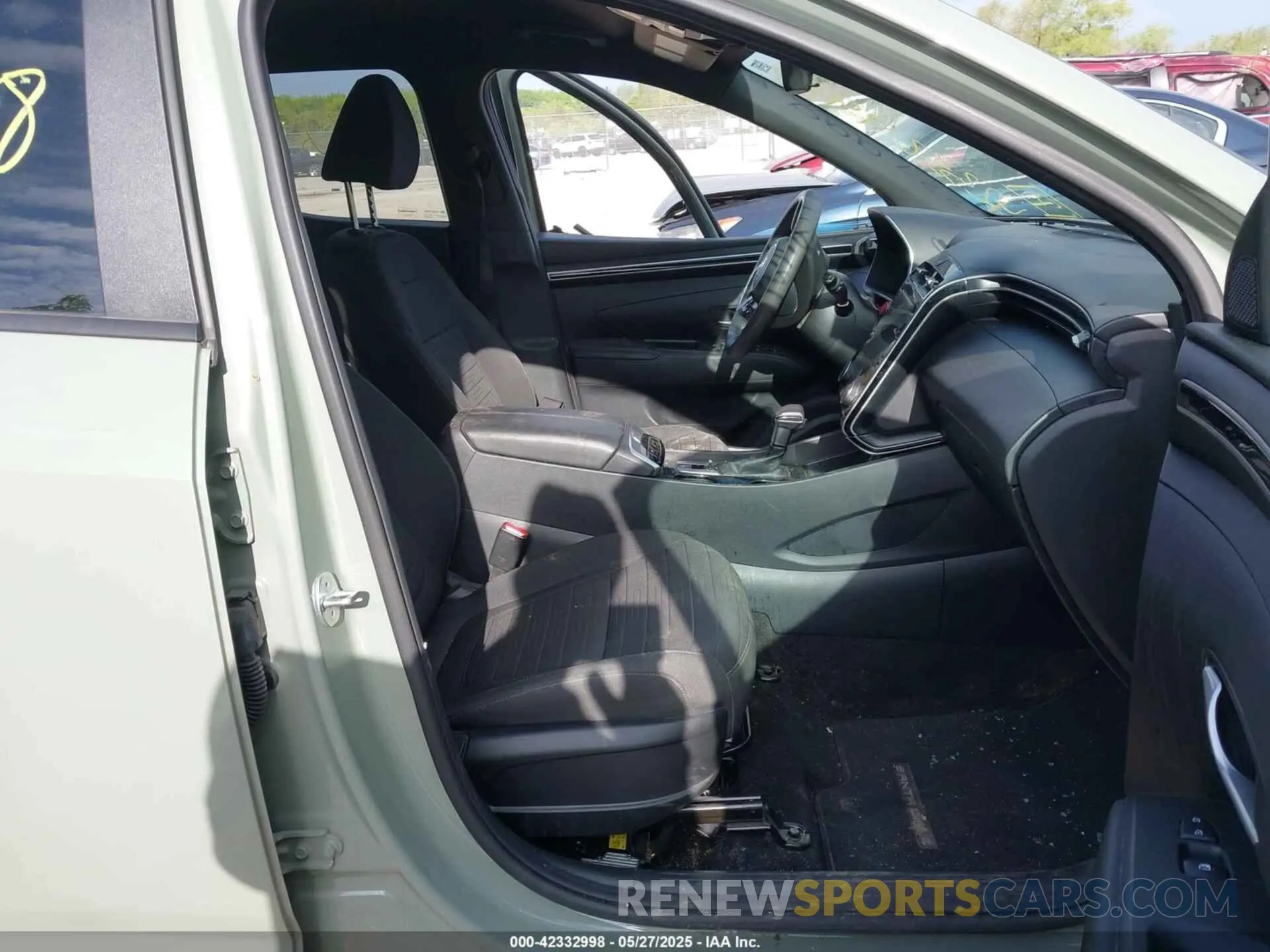 5 Photograph of a damaged car 5NTJBDAE9PH076525 HYUNDAI SANTA CRUZ 2023