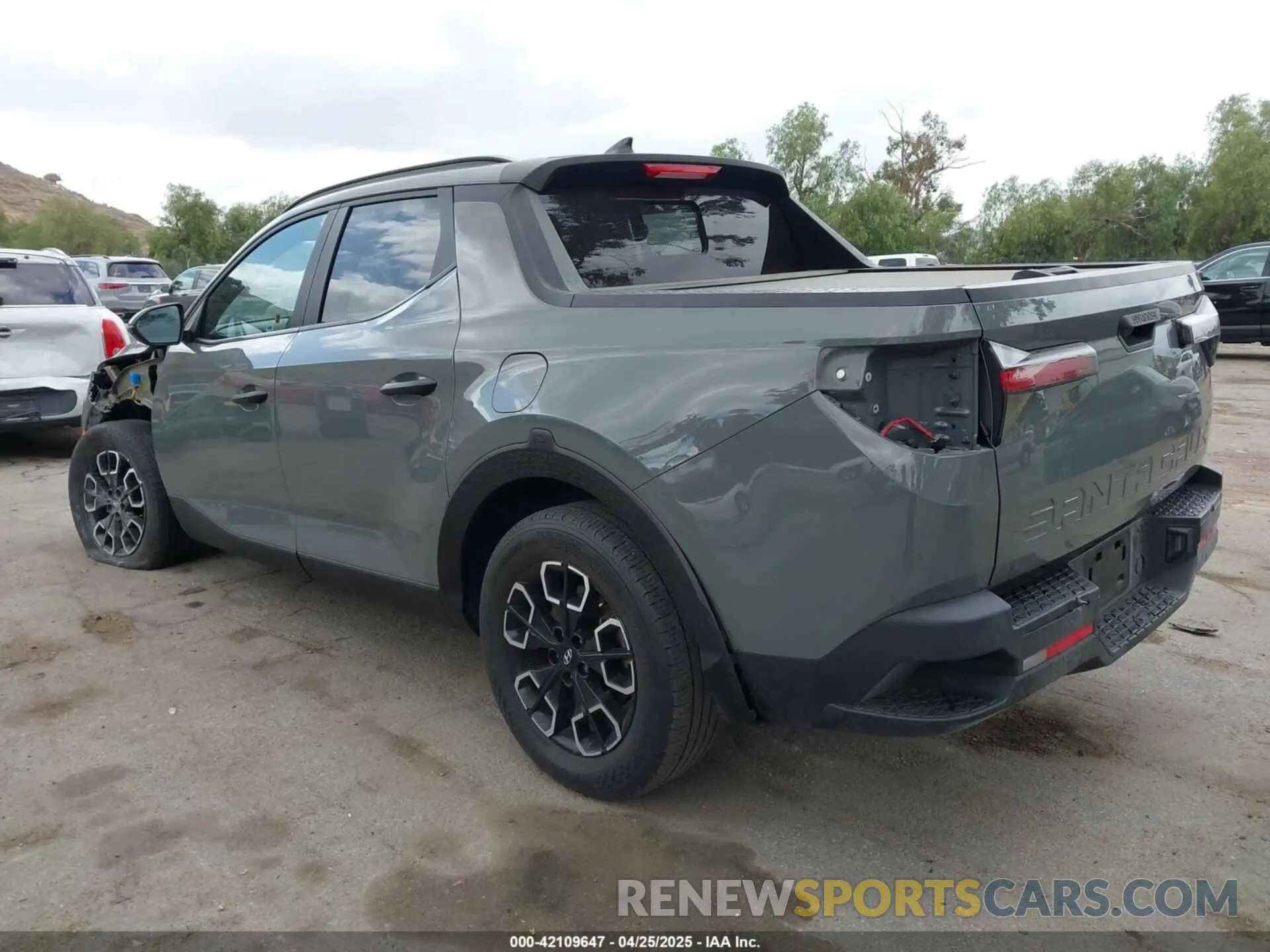 3 Photograph of a damaged car 5NTJC4AE0PH043393 HYUNDAI SANTA CRUZ 2023