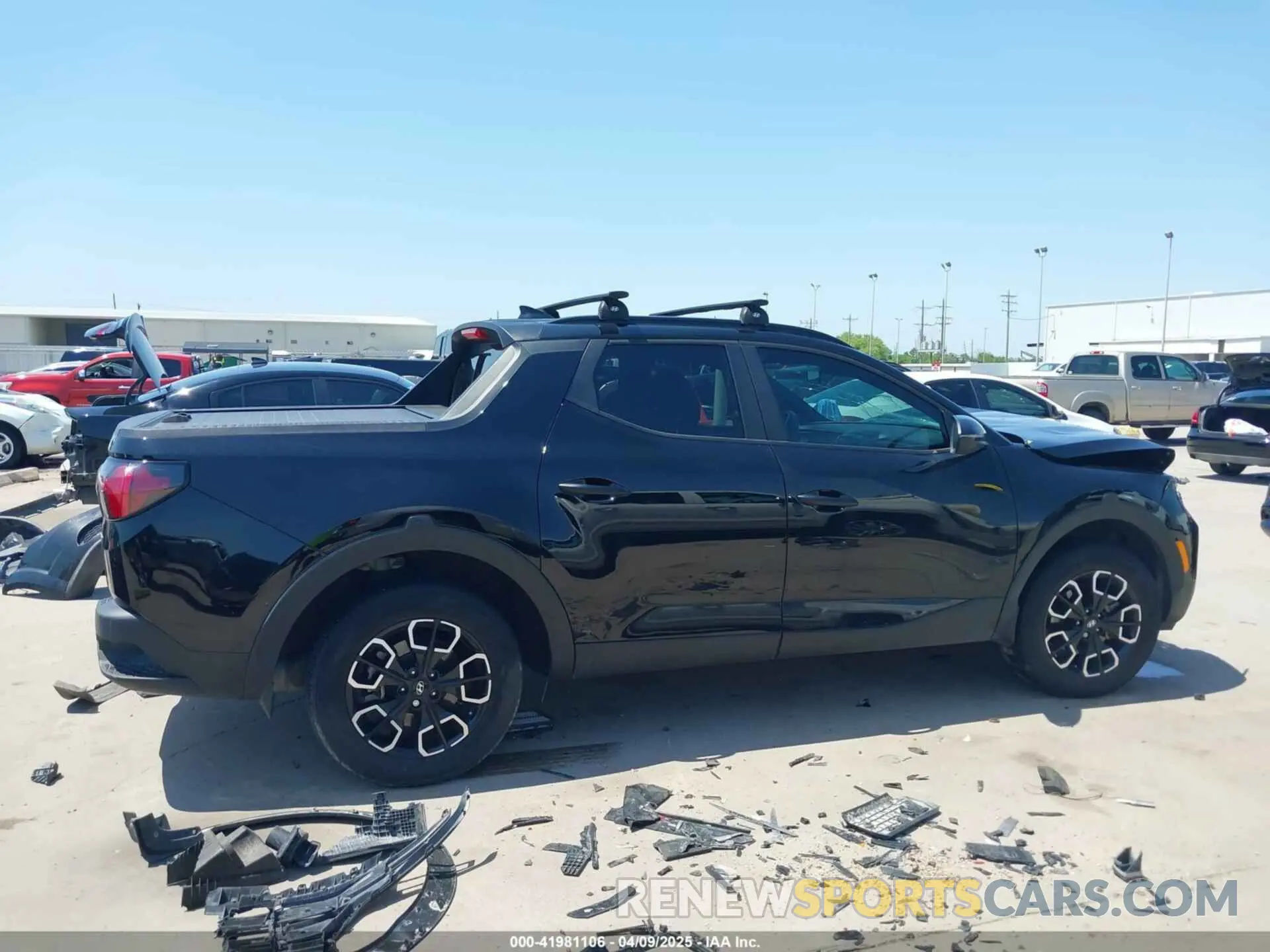 12 Photograph of a damaged car 5NTJCDAE4PH053537 HYUNDAI SANTA CRUZ 2023