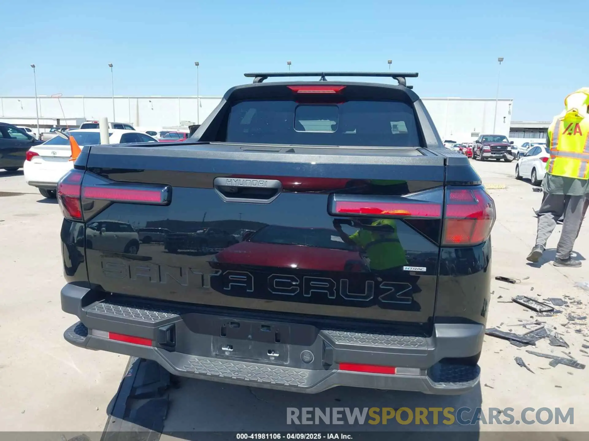 15 Photograph of a damaged car 5NTJCDAE4PH053537 HYUNDAI SANTA CRUZ 2023