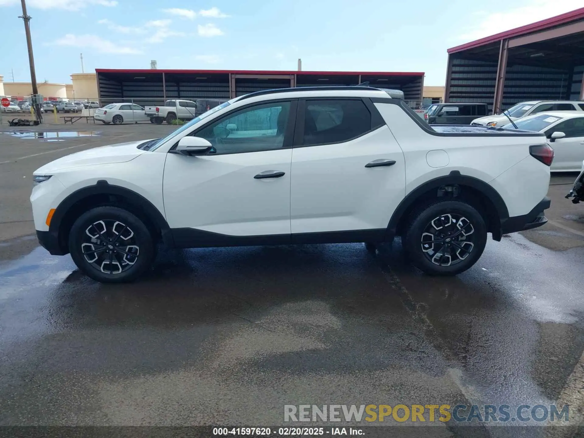 14 Photograph of a damaged car 5NTJCDAE6PH066323 HYUNDAI SANTA CRUZ 2023