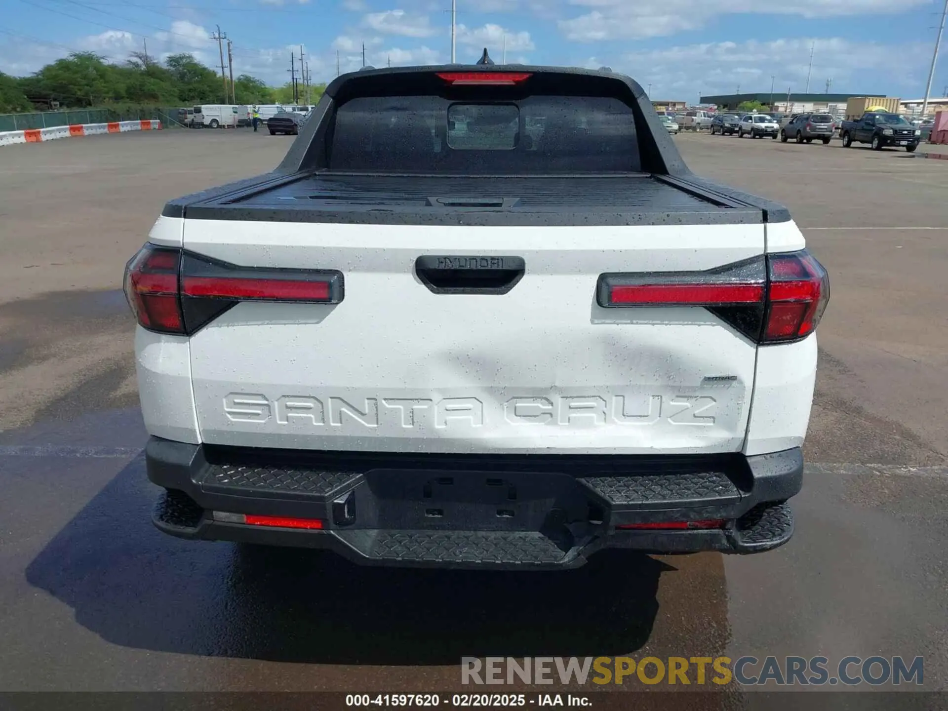16 Photograph of a damaged car 5NTJCDAE6PH066323 HYUNDAI SANTA CRUZ 2023