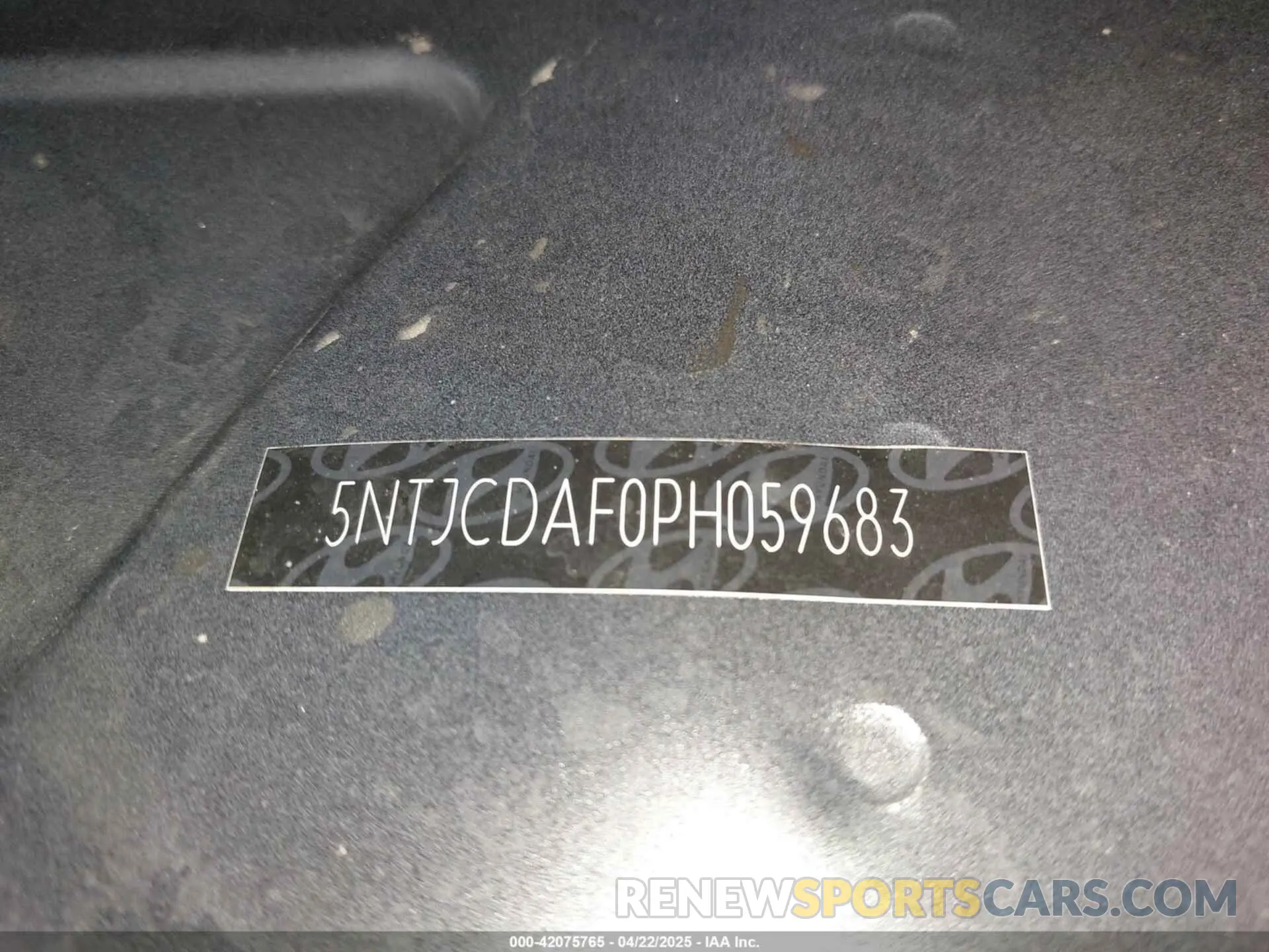 18 Photograph of a damaged car 5NTJCDAF0PH059683 HYUNDAI SANTA CRUZ 2023