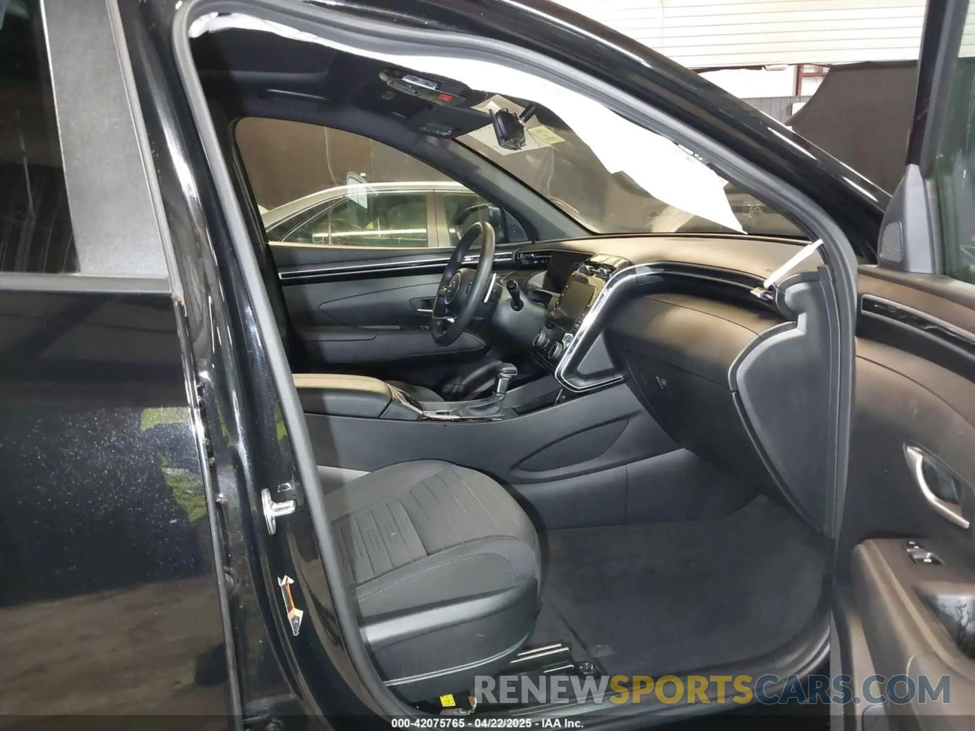 5 Photograph of a damaged car 5NTJCDAF0PH059683 HYUNDAI SANTA CRUZ 2023