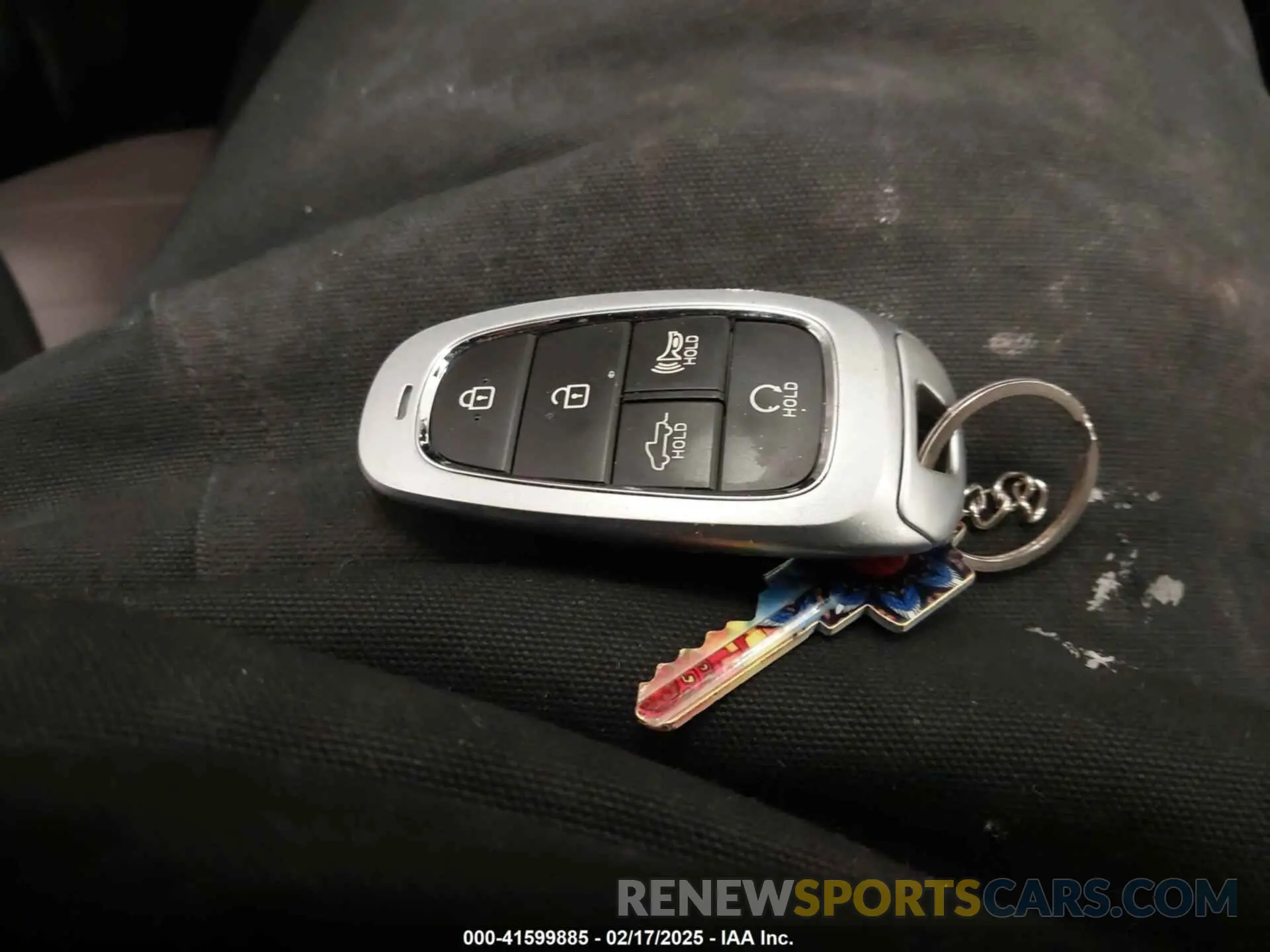 11 Photograph of a damaged car 5NTJDDAF5PH052824 HYUNDAI SANTA CRUZ 2023