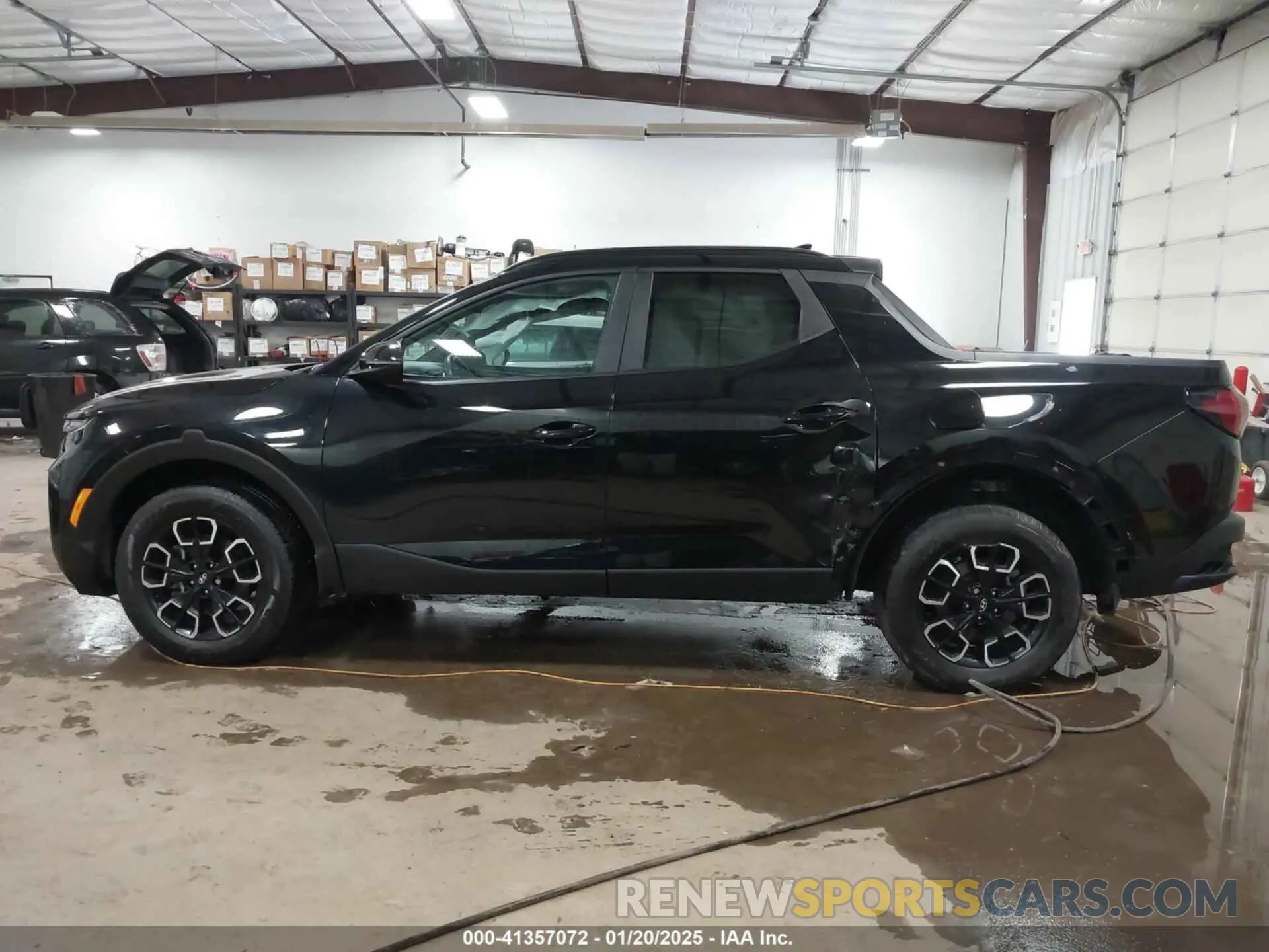 13 Photograph of a damaged car 5NTJDDAF9PH042362 HYUNDAI SANTA CRUZ 2023