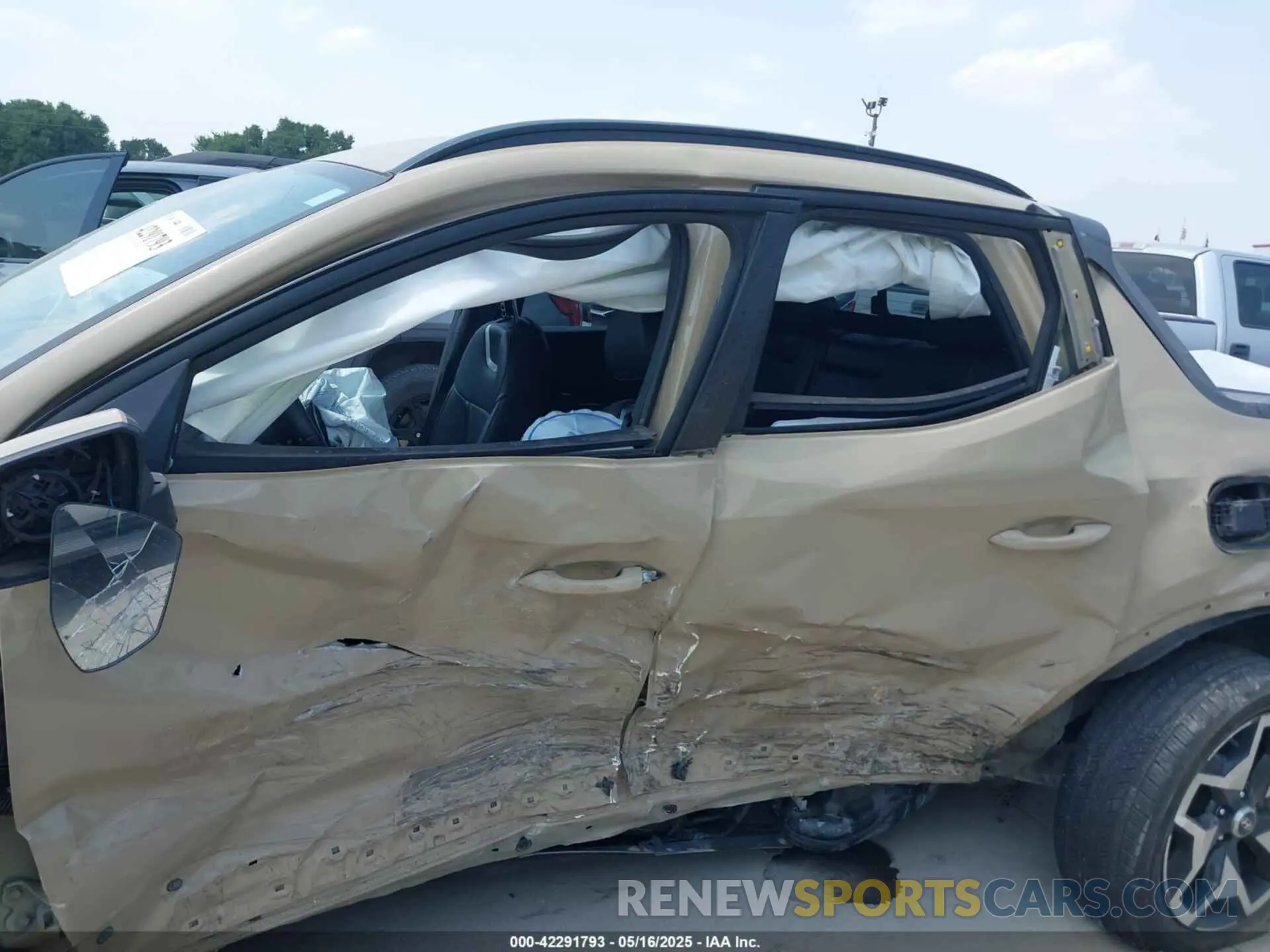 6 Photograph of a damaged car 5NTJEDAF5PH056806 HYUNDAI SANTA CRUZ 2023