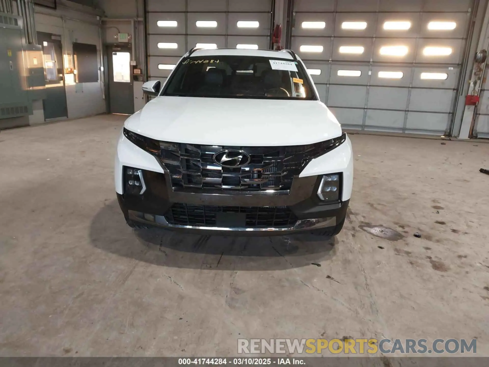 13 Photograph of a damaged car 5NTJEDAF9PH055397 HYUNDAI SANTA CRUZ 2023