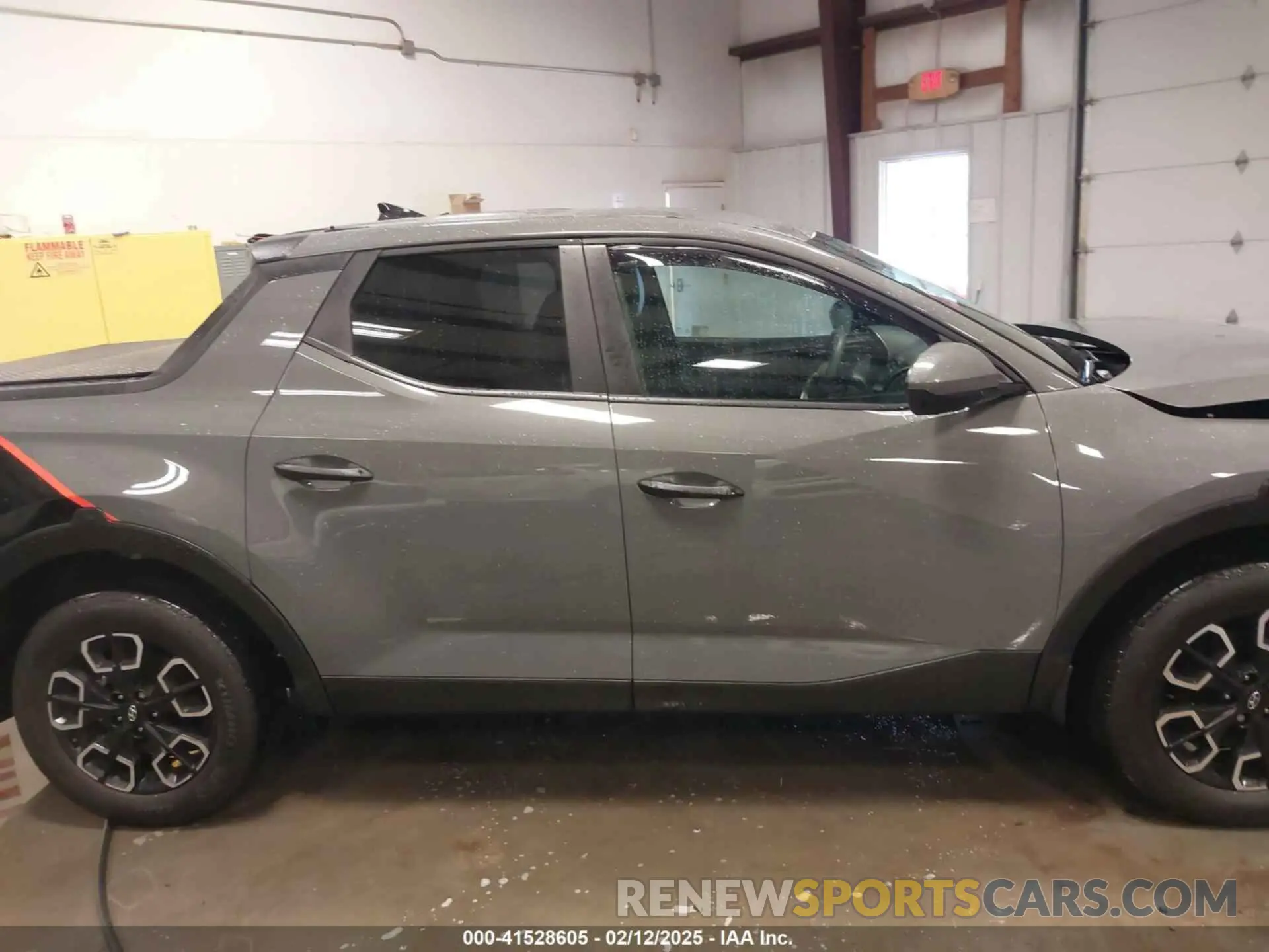 13 Photograph of a damaged car 5NTJA4AE3RH095691 HYUNDAI SANTA CRUZ 2024