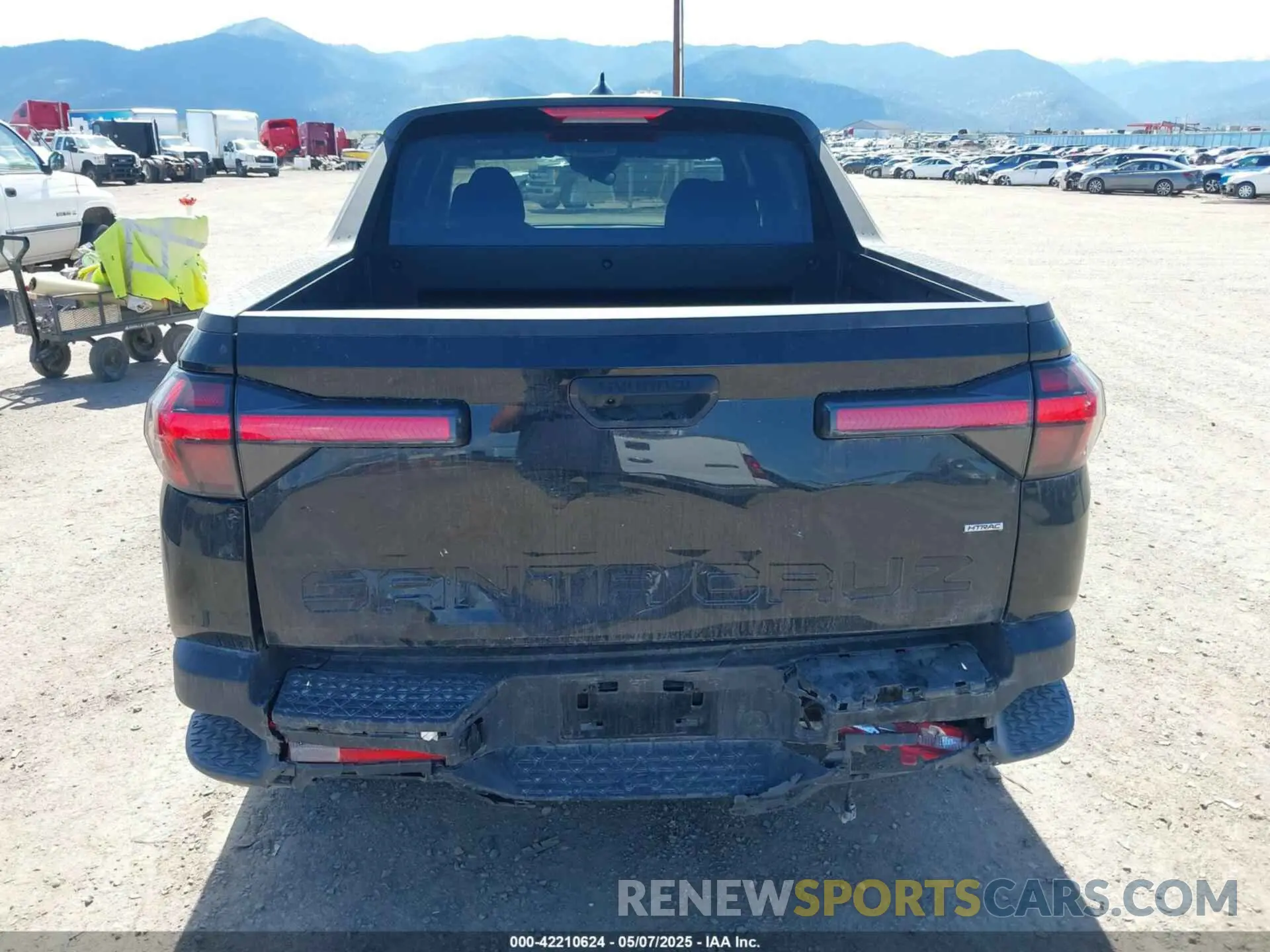 6 Photograph of a damaged car 5NTJADDE0RH108814 HYUNDAI SANTA CRUZ 2024