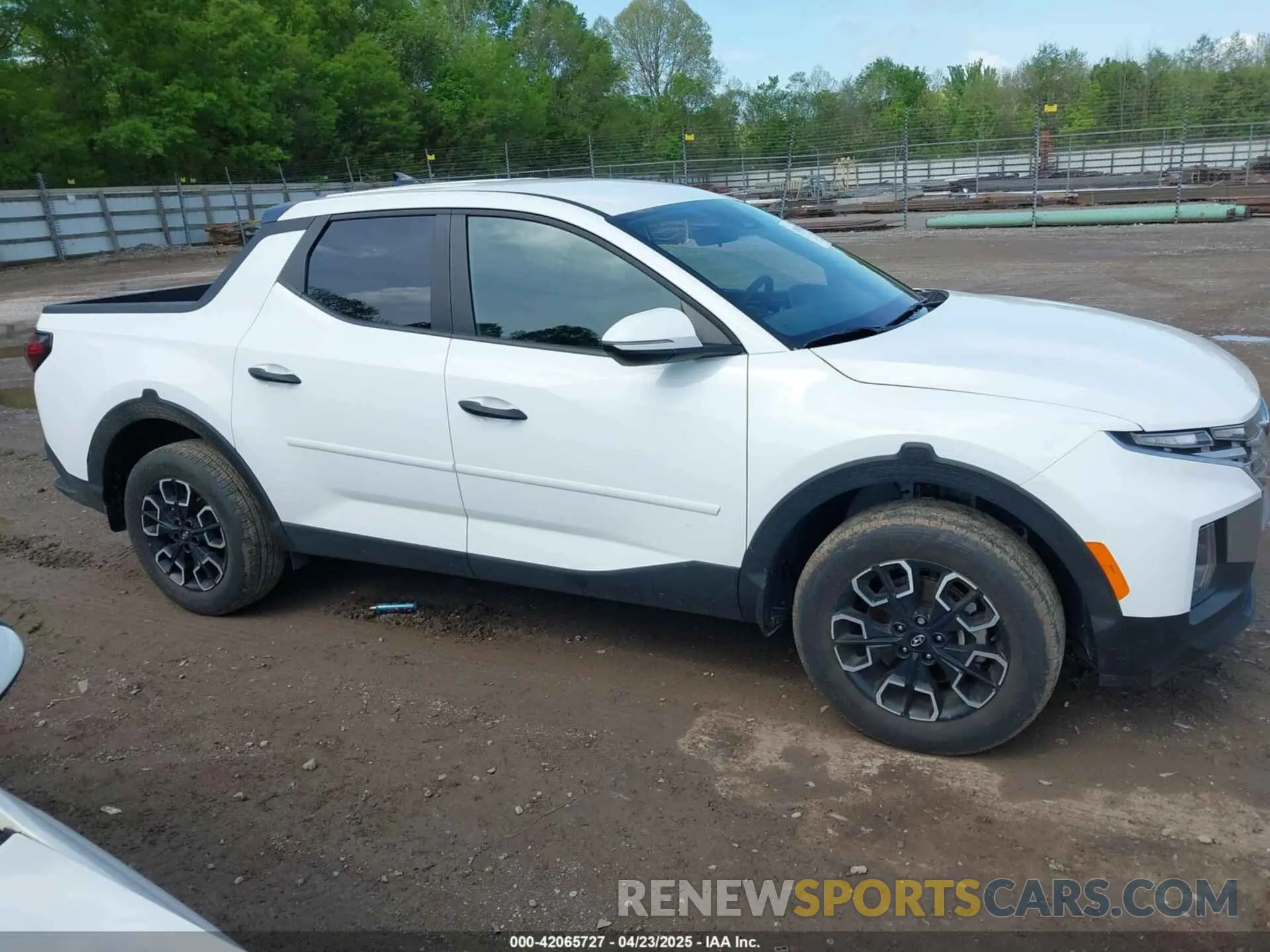 13 Photograph of a damaged car 5NTJB4AE0RH087545 HYUNDAI SANTA CRUZ 2024