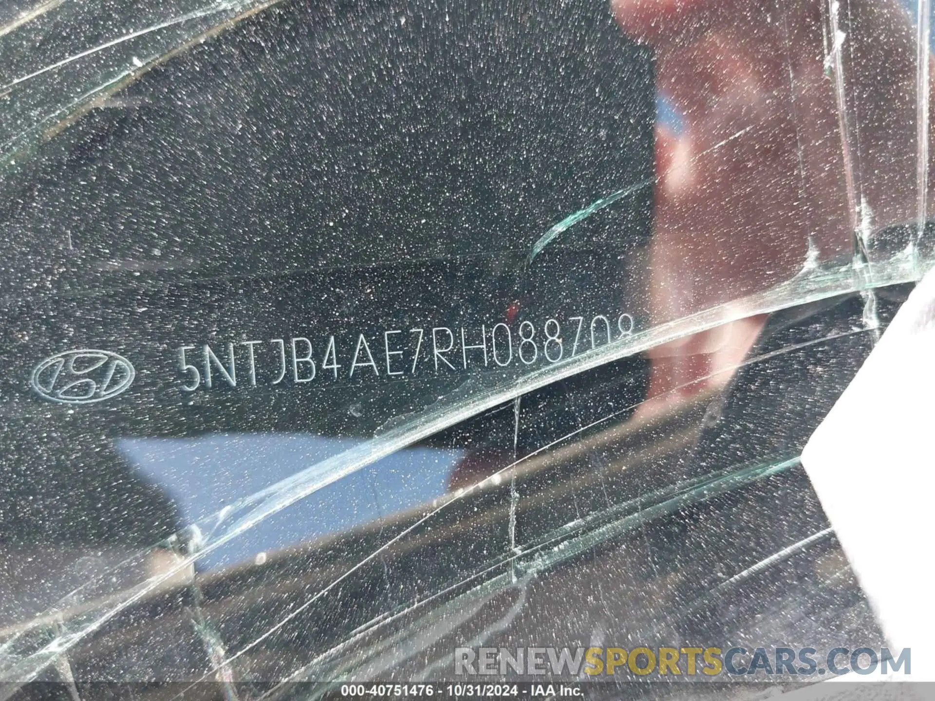 17 Photograph of a damaged car 5NTJB4AE7RH088708 HYUNDAI SANTA CRUZ 2024