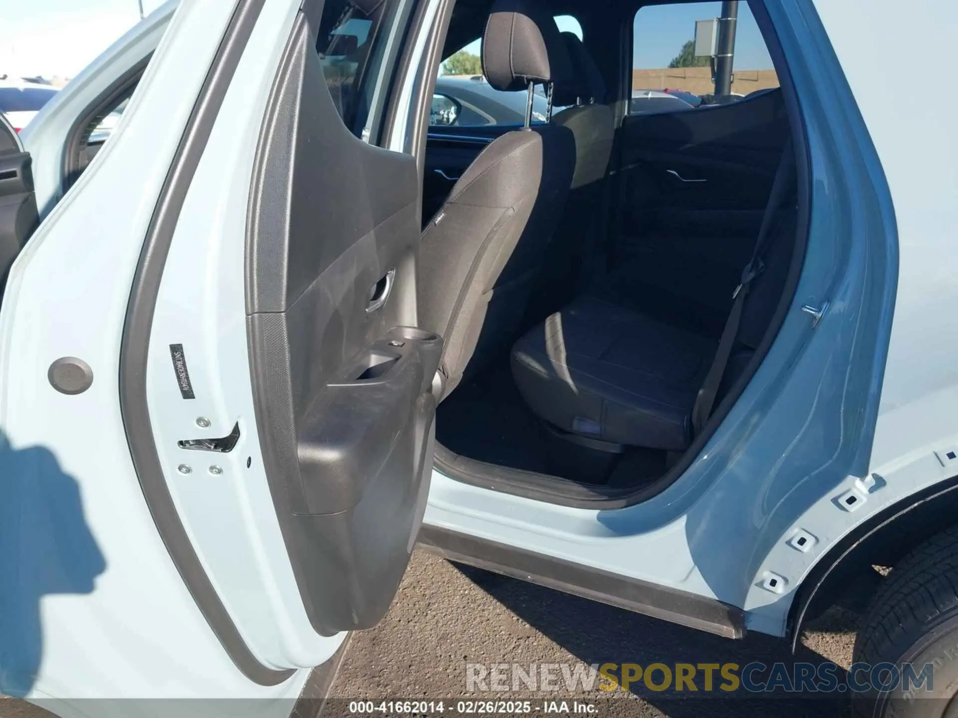 8 Photograph of a damaged car 5NTJB4DE2RH113476 HYUNDAI SANTA CRUZ 2024