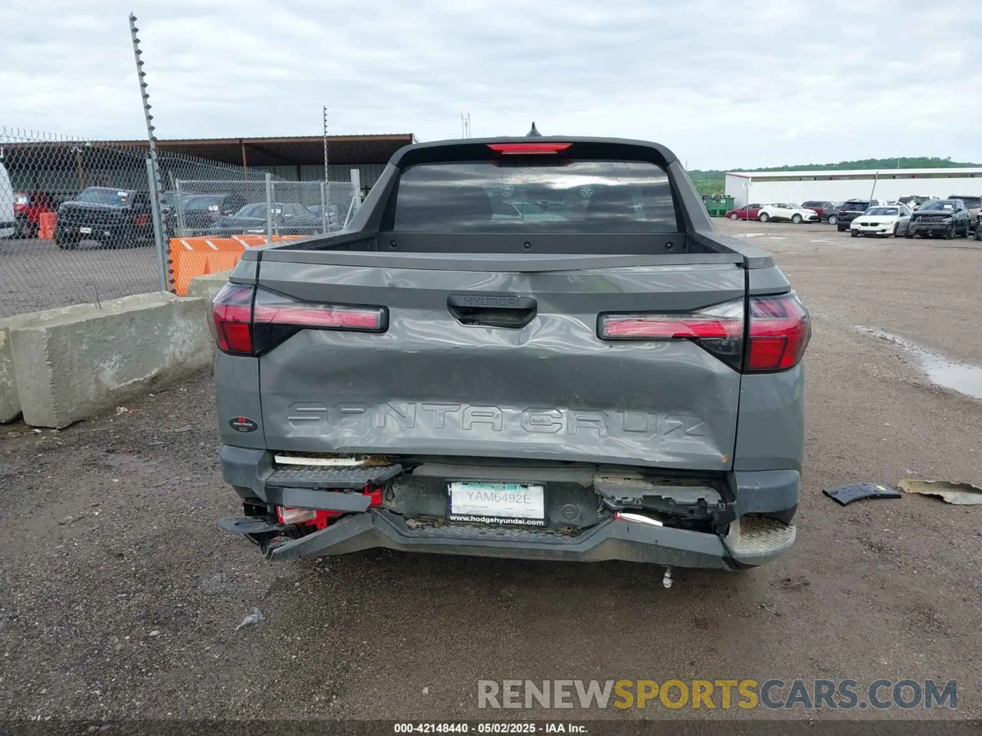 17 Photograph of a damaged car 5NTJB4DE7RH119497 HYUNDAI SANTA CRUZ 2024
