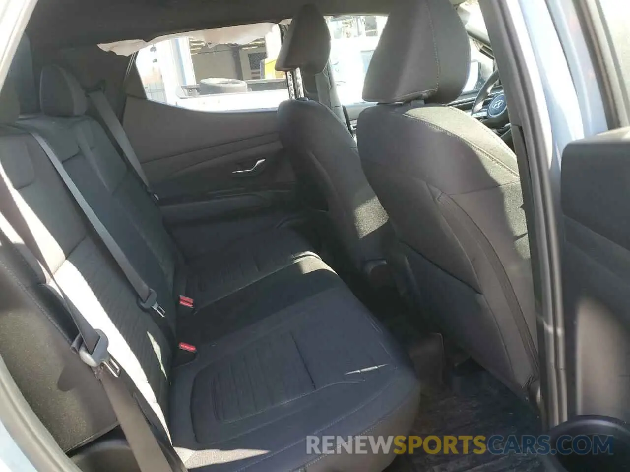 11 Photograph of a damaged car 5NTJBDAE4RH082770 HYUNDAI SANTA CRUZ 2024