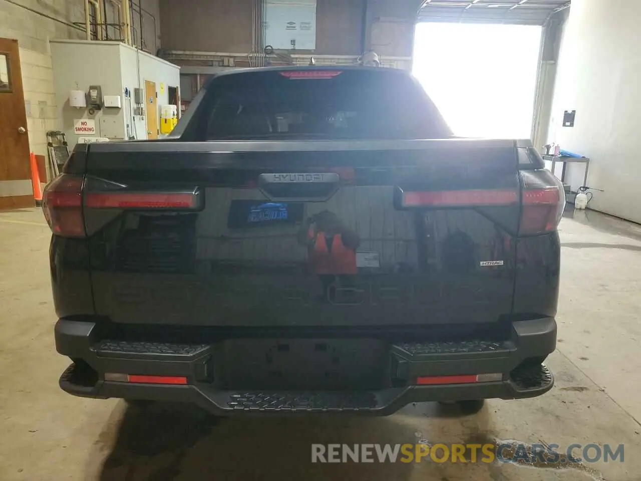 6 Photograph of a damaged car 5NTJBDAE4RH097401 HYUNDAI SANTA CRUZ 2024