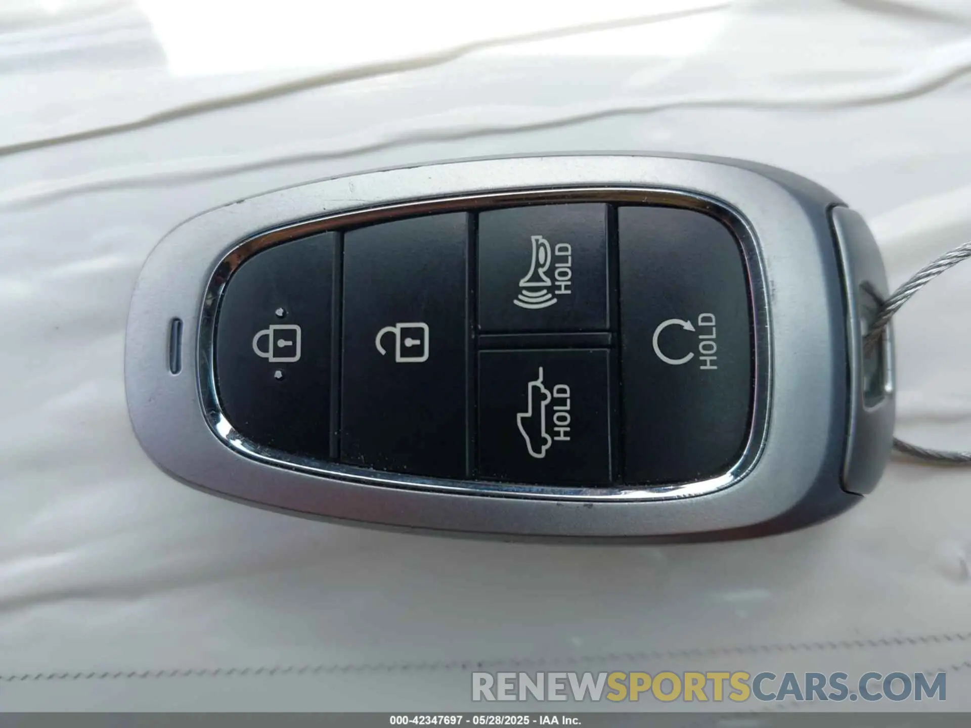 11 Photograph of a damaged car 5NTJBDAE4RH099164 HYUNDAI SANTA CRUZ 2024
