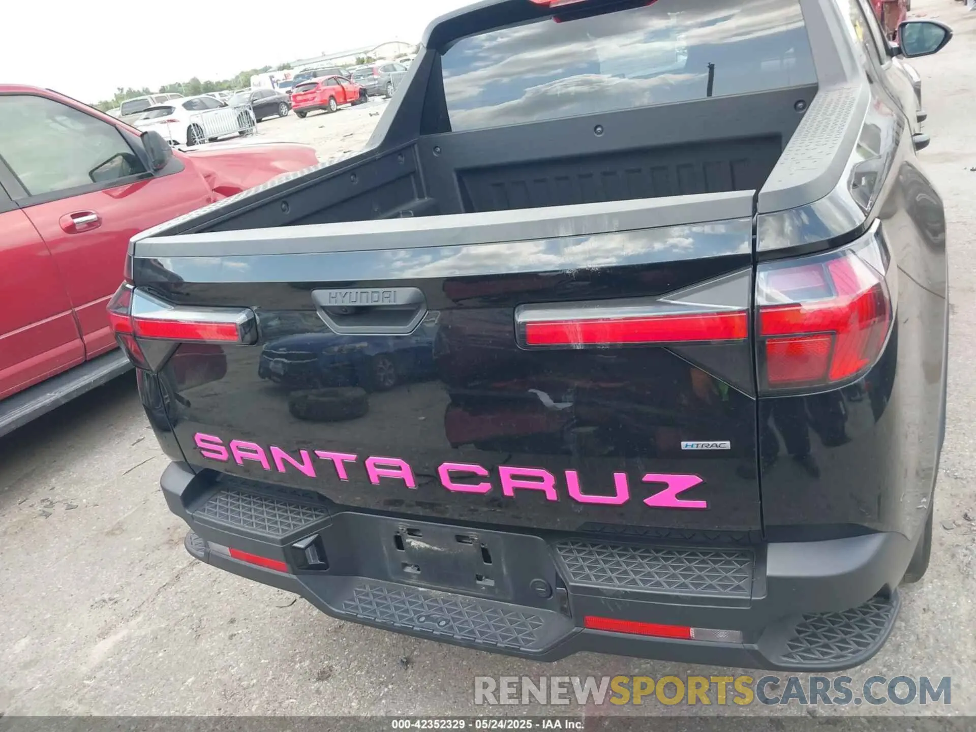 16 Photograph of a damaged car 5NTJBDDE0RH115940 HYUNDAI SANTA CRUZ 2024