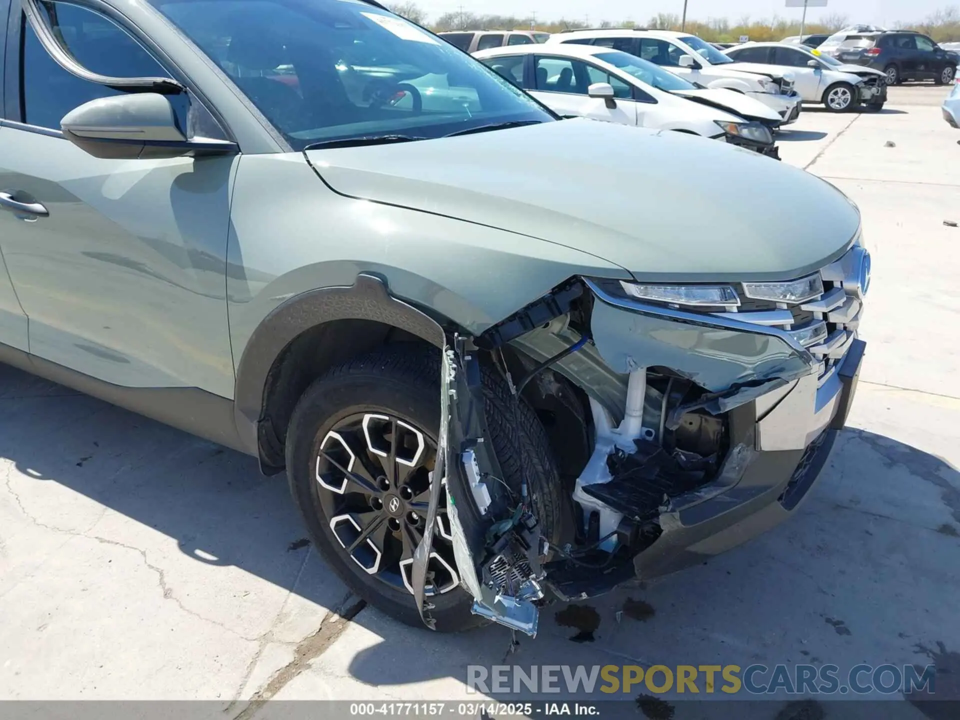 18 Photograph of a damaged car 5NTJC4AE2RH095742 HYUNDAI SANTA CRUZ 2024