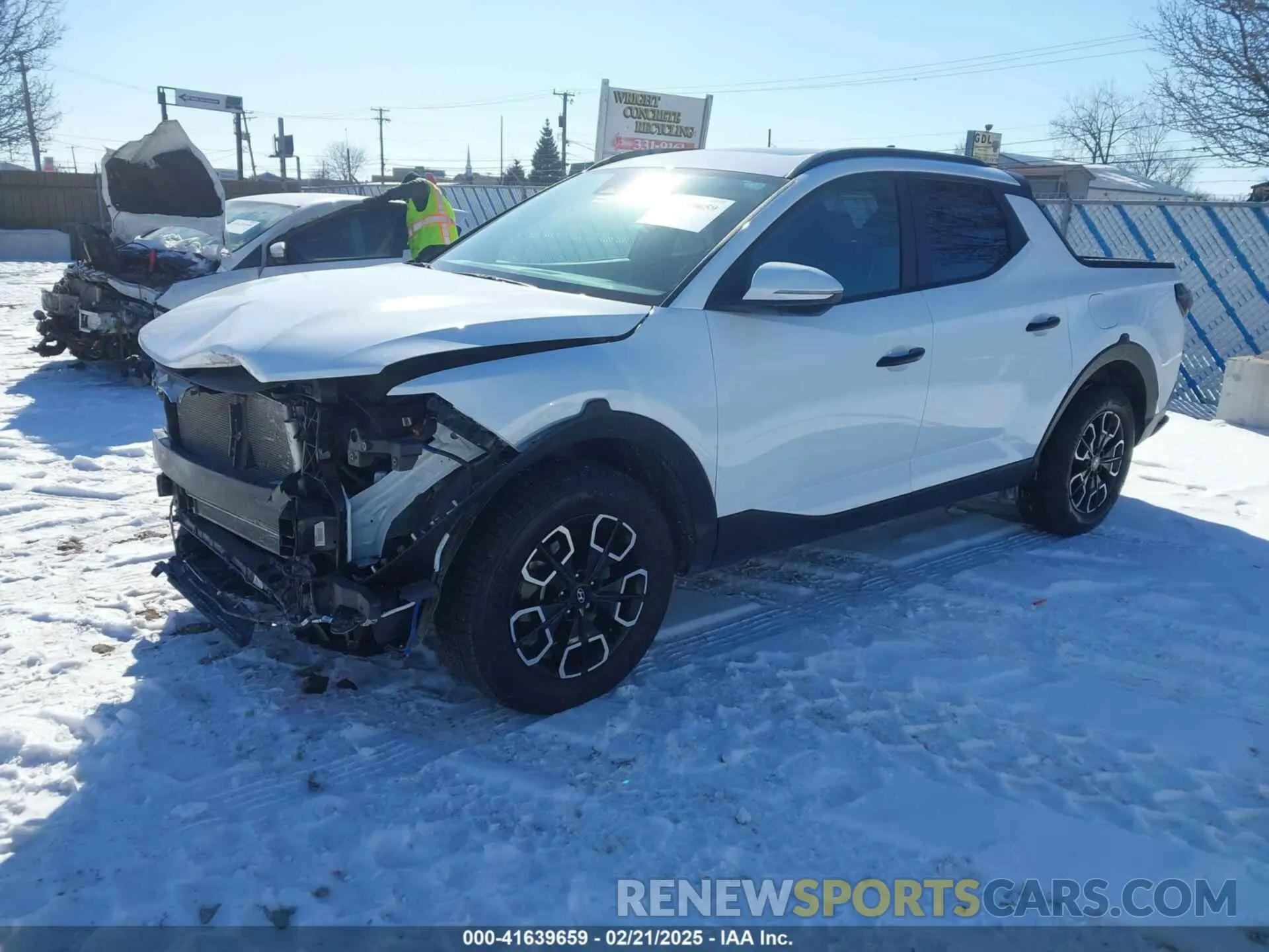 2 Photograph of a damaged car 5NTJCDAE2RH093666 HYUNDAI SANTA CRUZ 2024